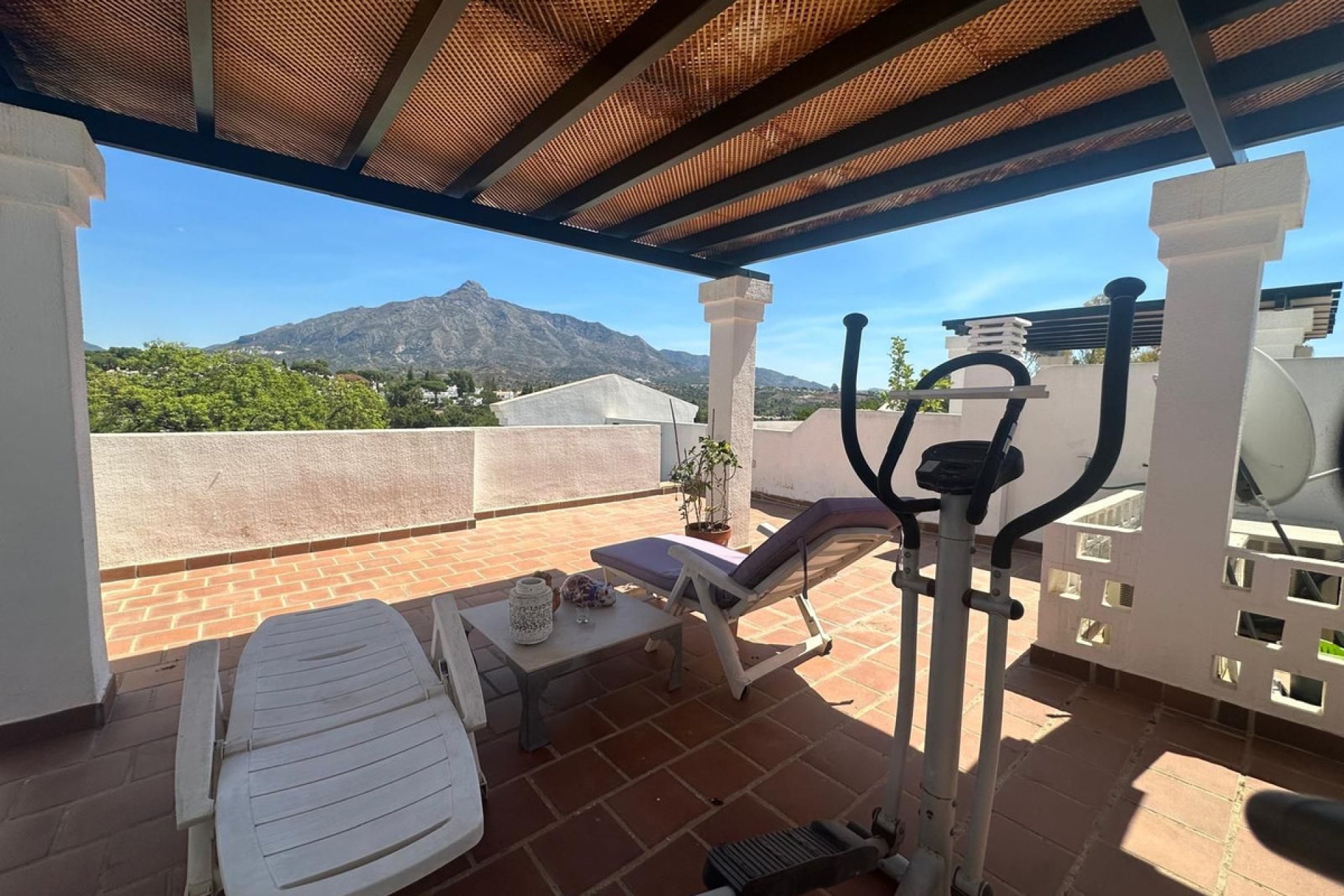 Resale - Apartment - Duplex - Marbella - Aloha