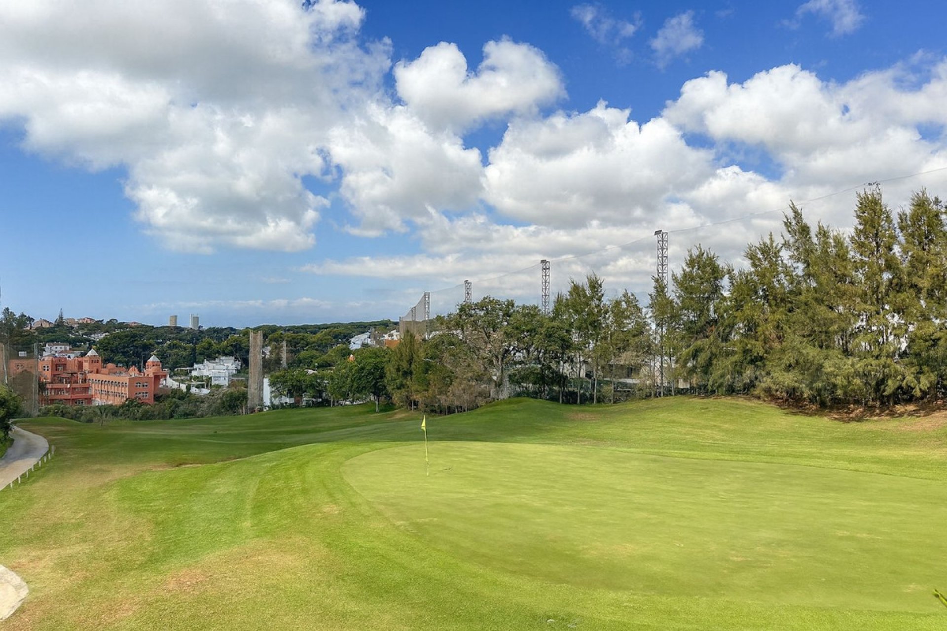 Resale - Apartment - Duplex - Marbella - Artola