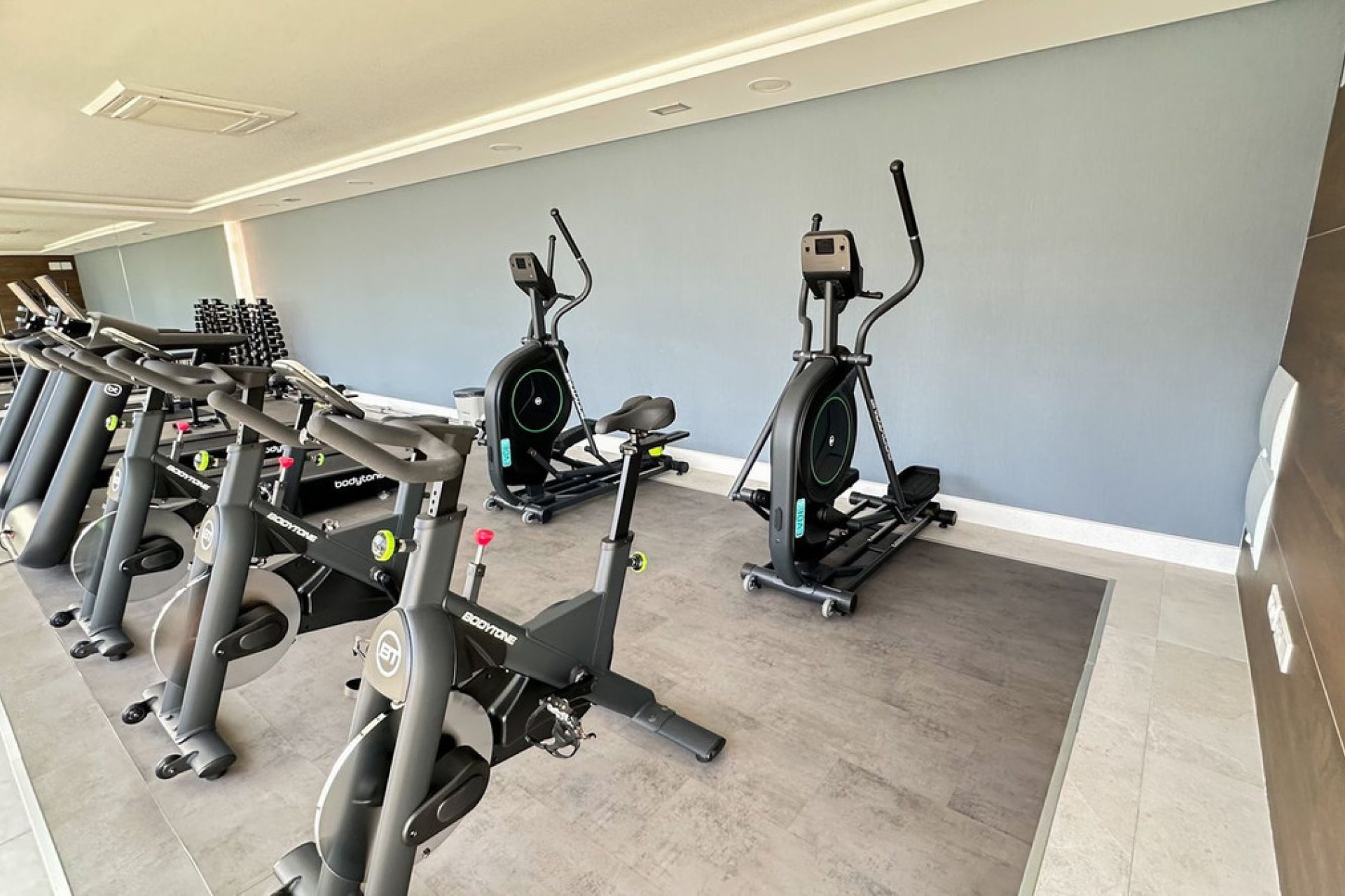 Resale - Apartment - Duplex - Marbella - Cabopino