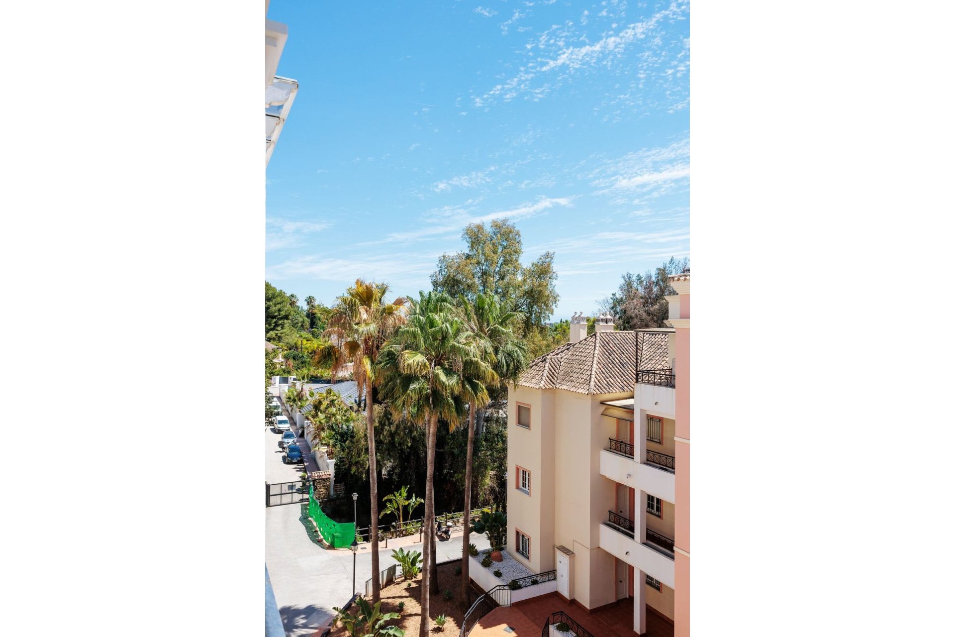 Resale - Apartment - Duplex - Marbella - Las Brisas