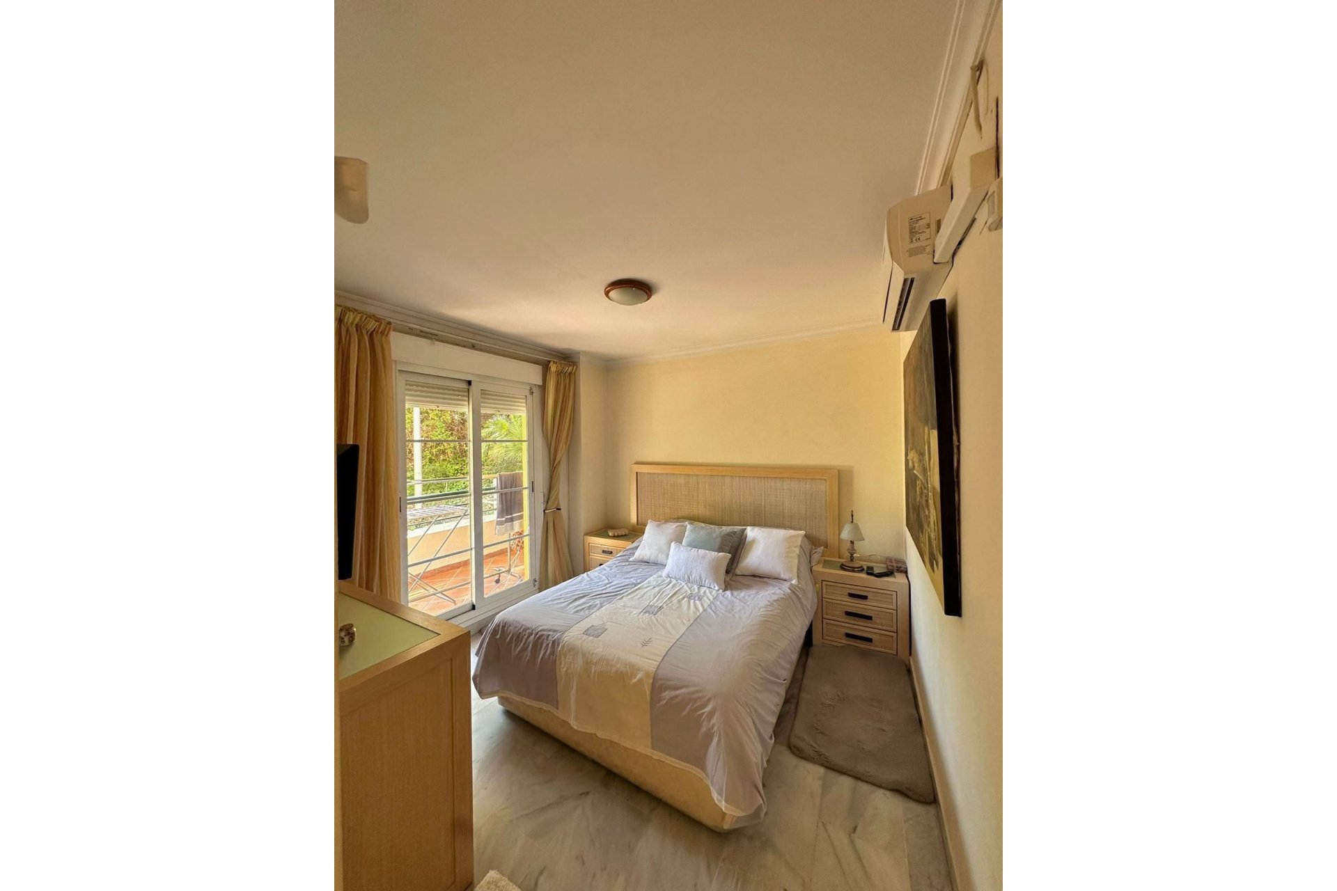 Resale - Apartment - Duplex - Marbella - Nueva Andalucia