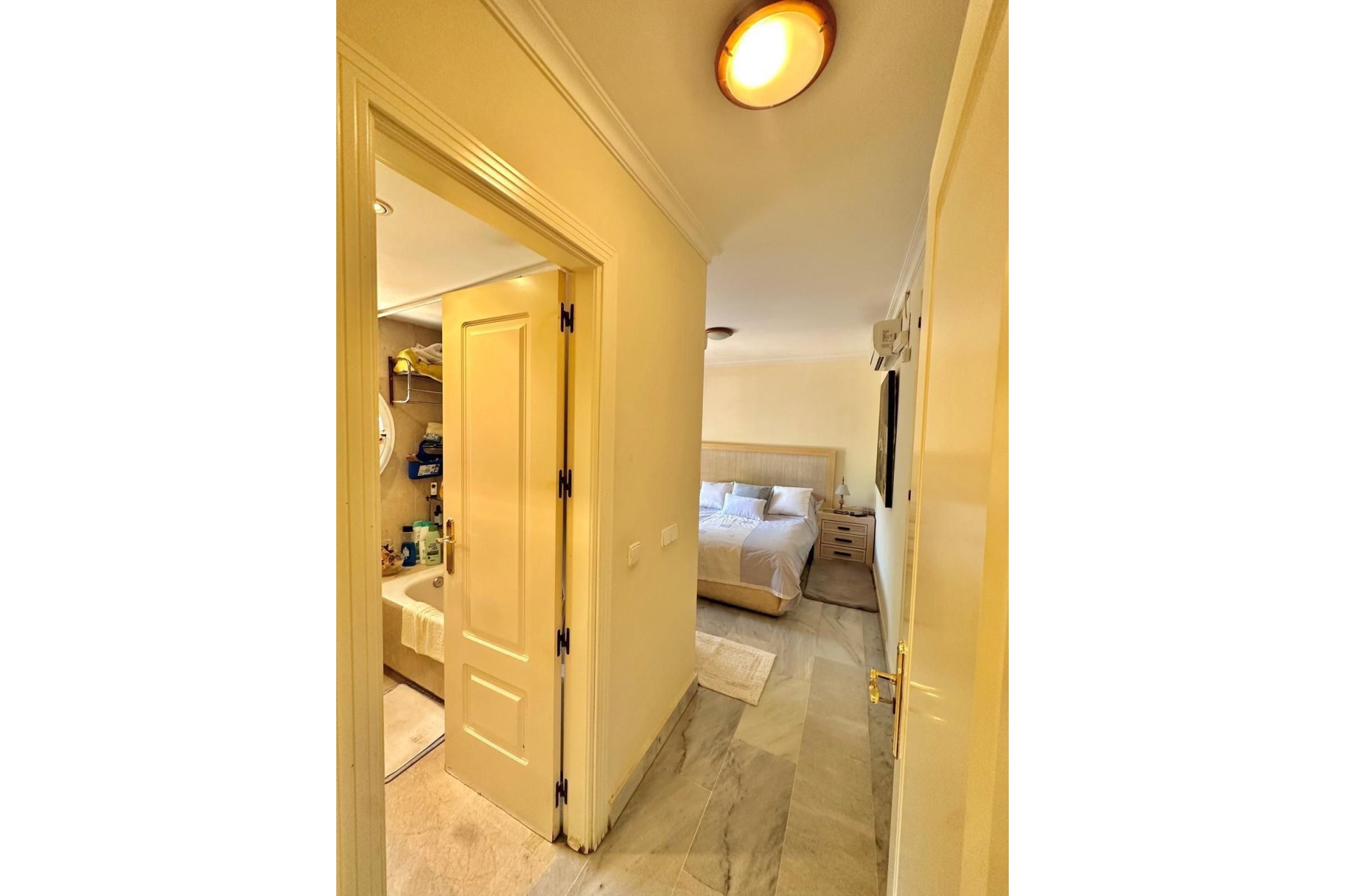 Resale - Apartment - Duplex - Marbella - Nueva Andalucia