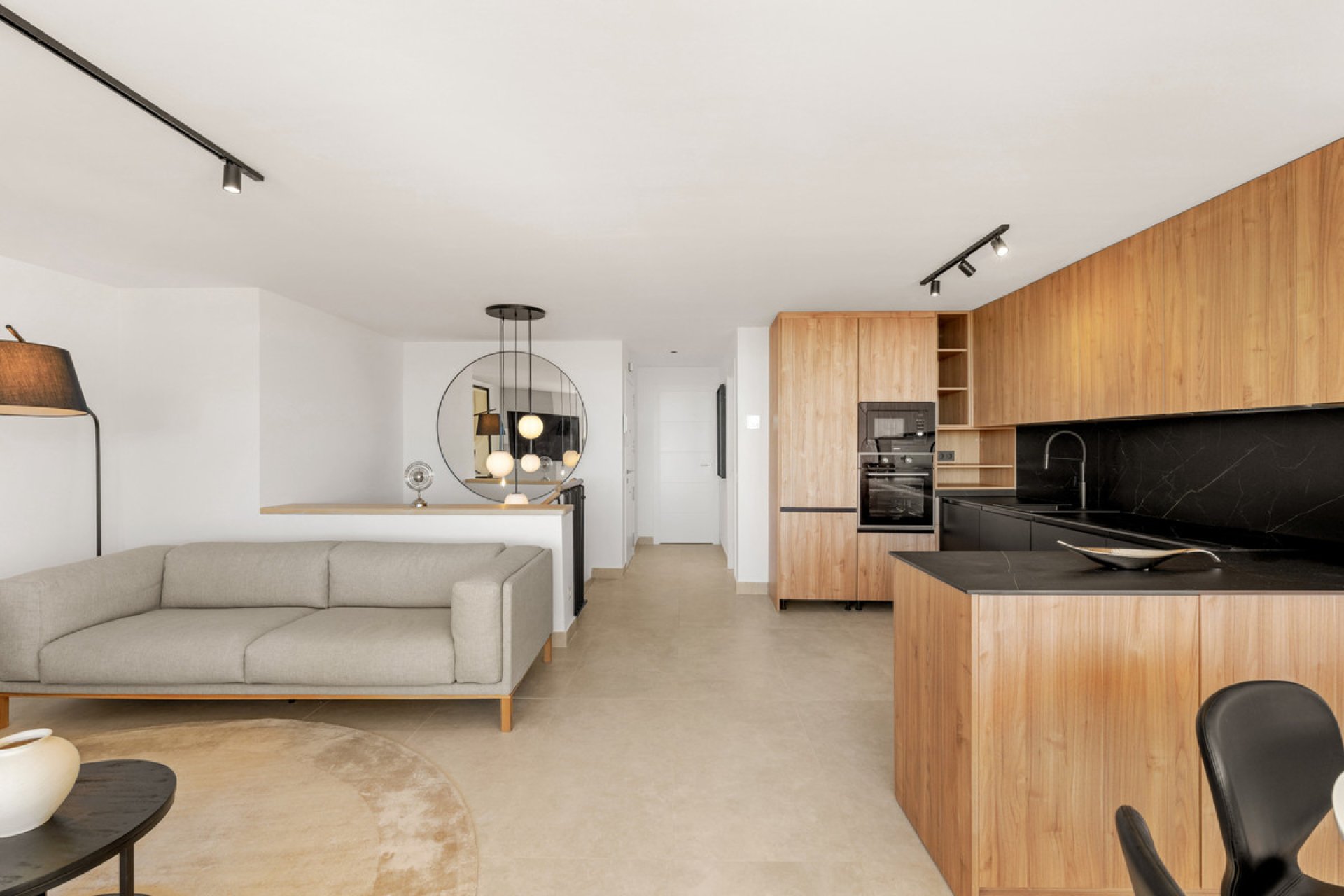 Resale - Apartment - Duplex - Marbella - Nueva Andalucia