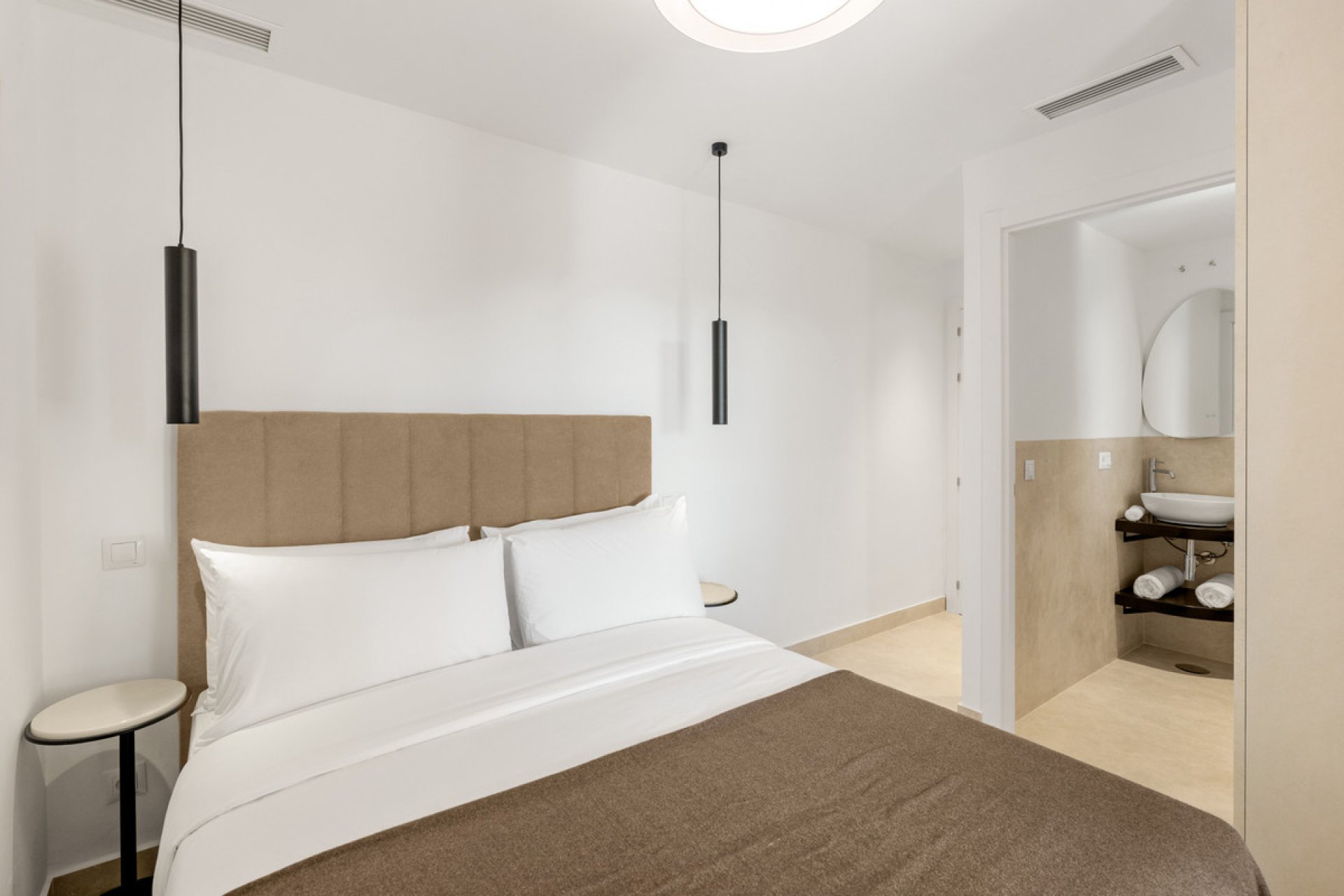 Resale - Apartment - Duplex - Marbella - Nueva Andalucia