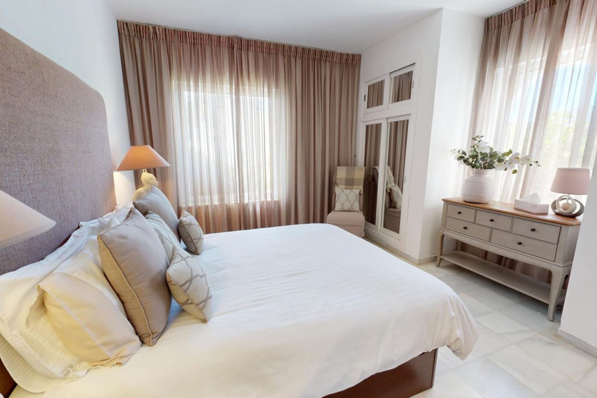 Resale - Apartment - Duplex - Marbella - Nueva Andalucia