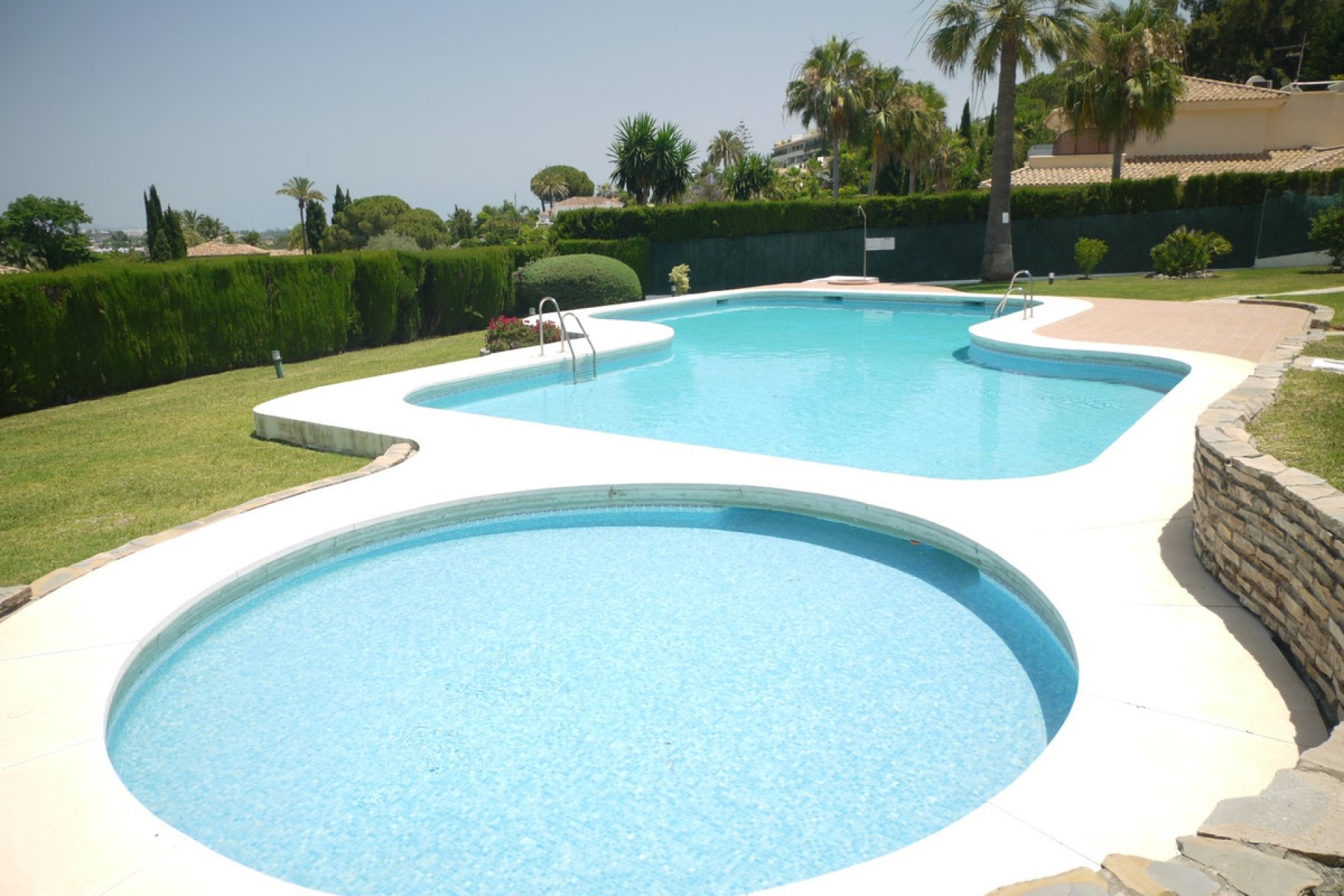 Resale - Apartment - Duplex - Marbella - Nueva Andalucia