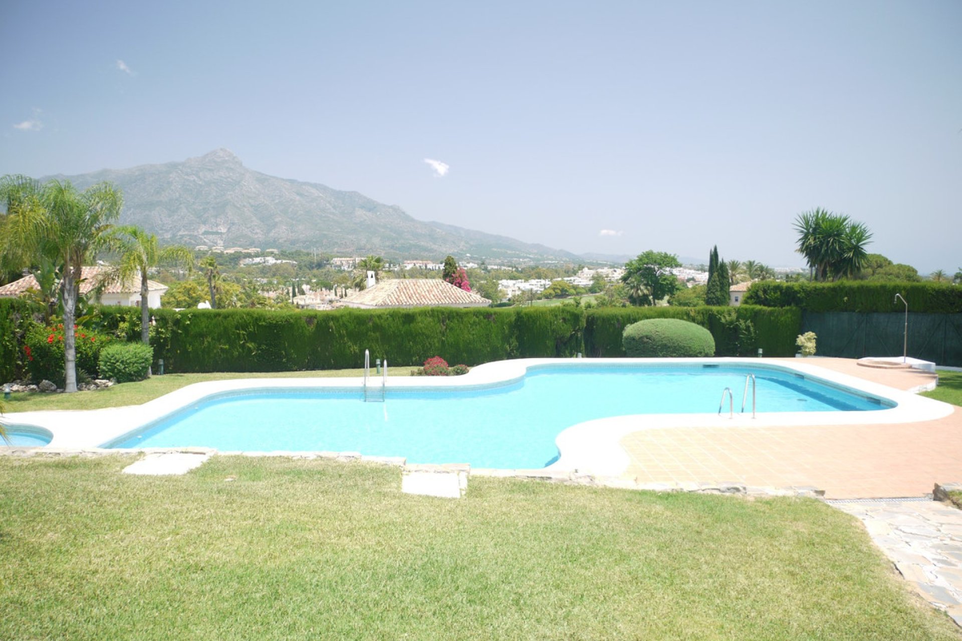 Resale - Apartment - Duplex - Marbella - Nueva Andalucia