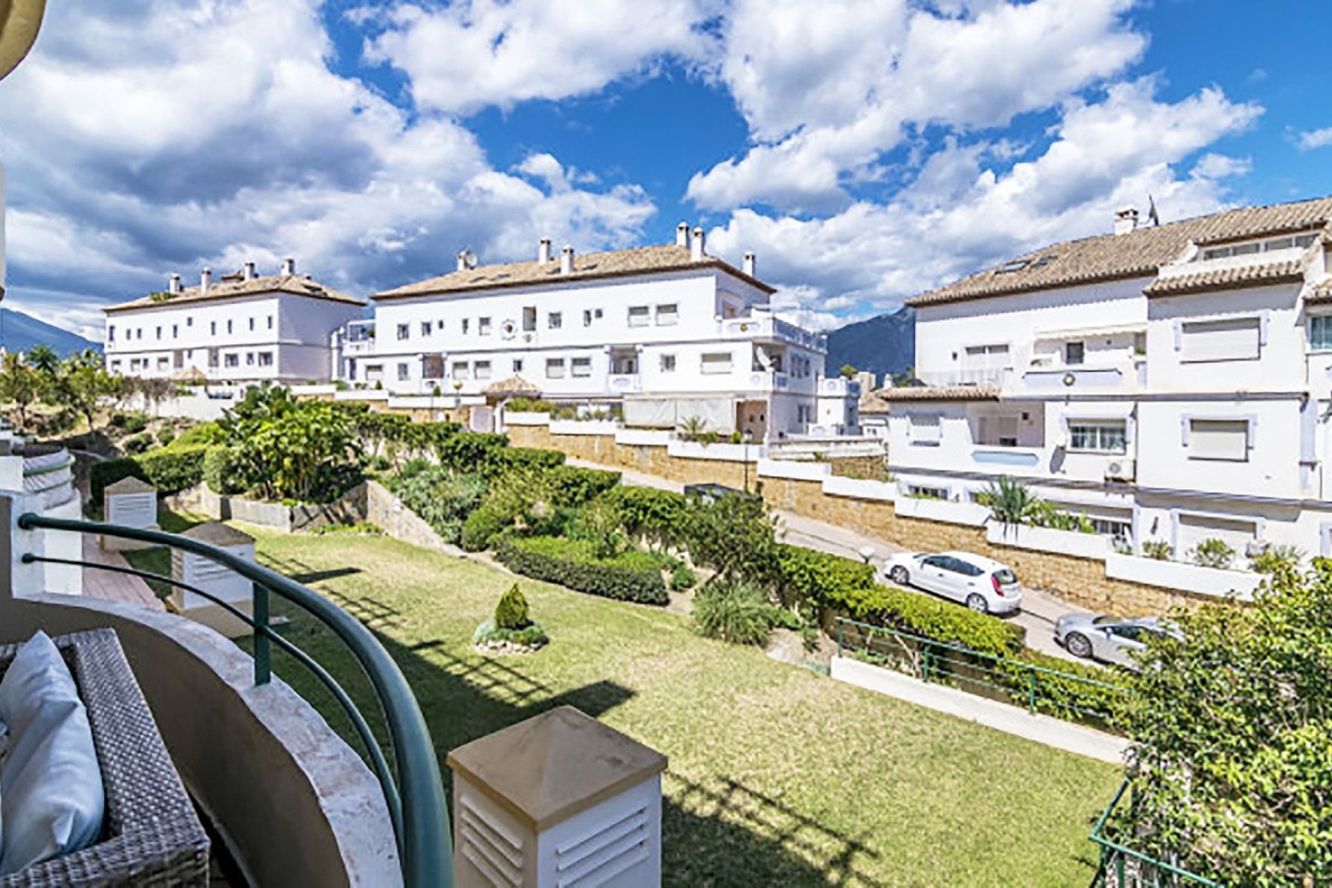 Resale - Apartment - Duplex - Marbella - Nueva Andalucia