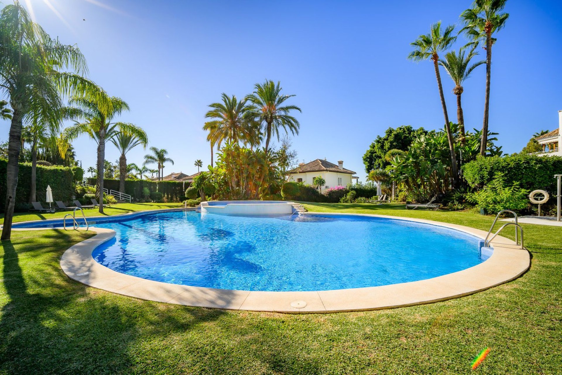 Resale - Apartment - Duplex - Marbella - Nueva Andalucia