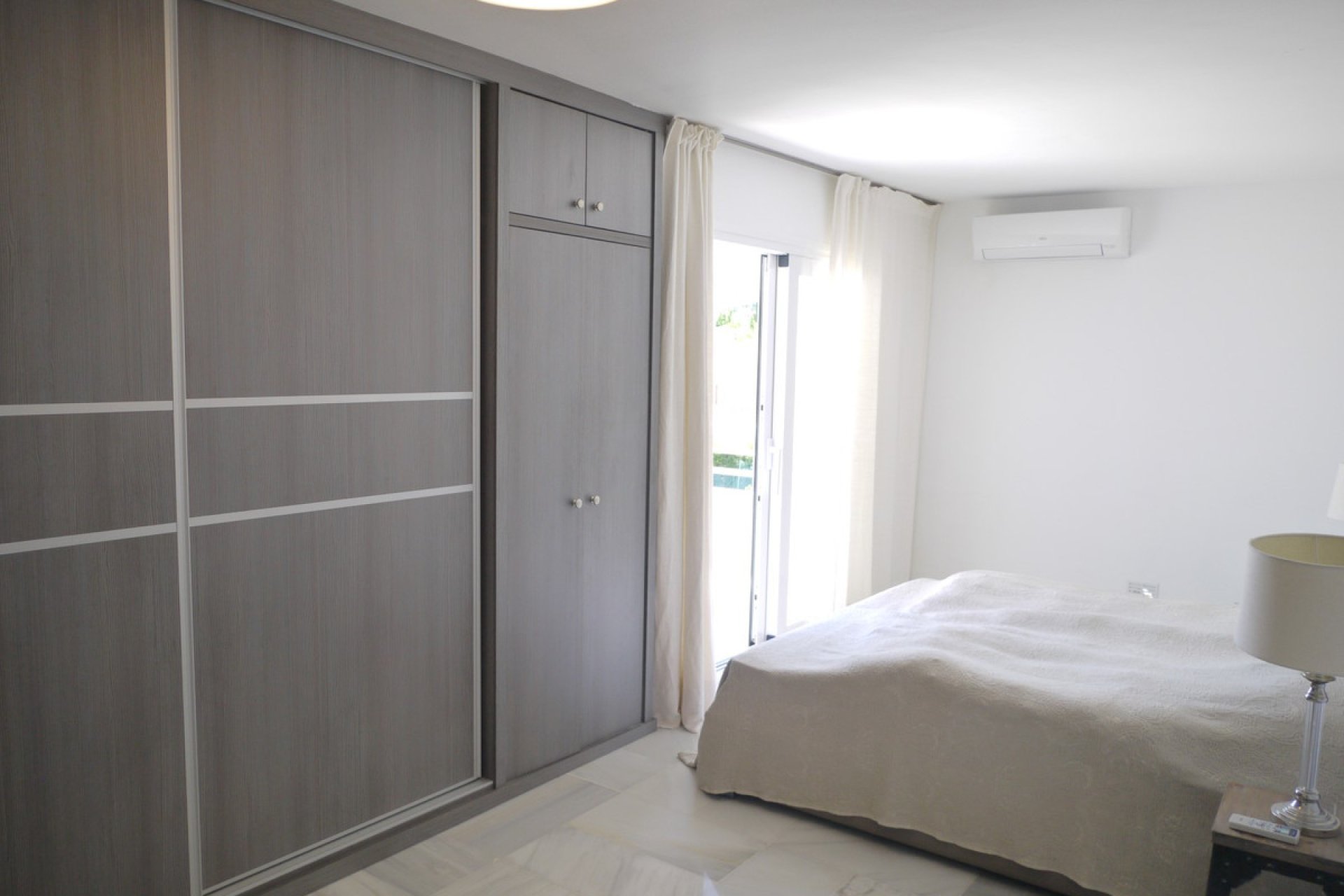 Resale - Apartment - Duplex - Marbella - Nueva Andalucia