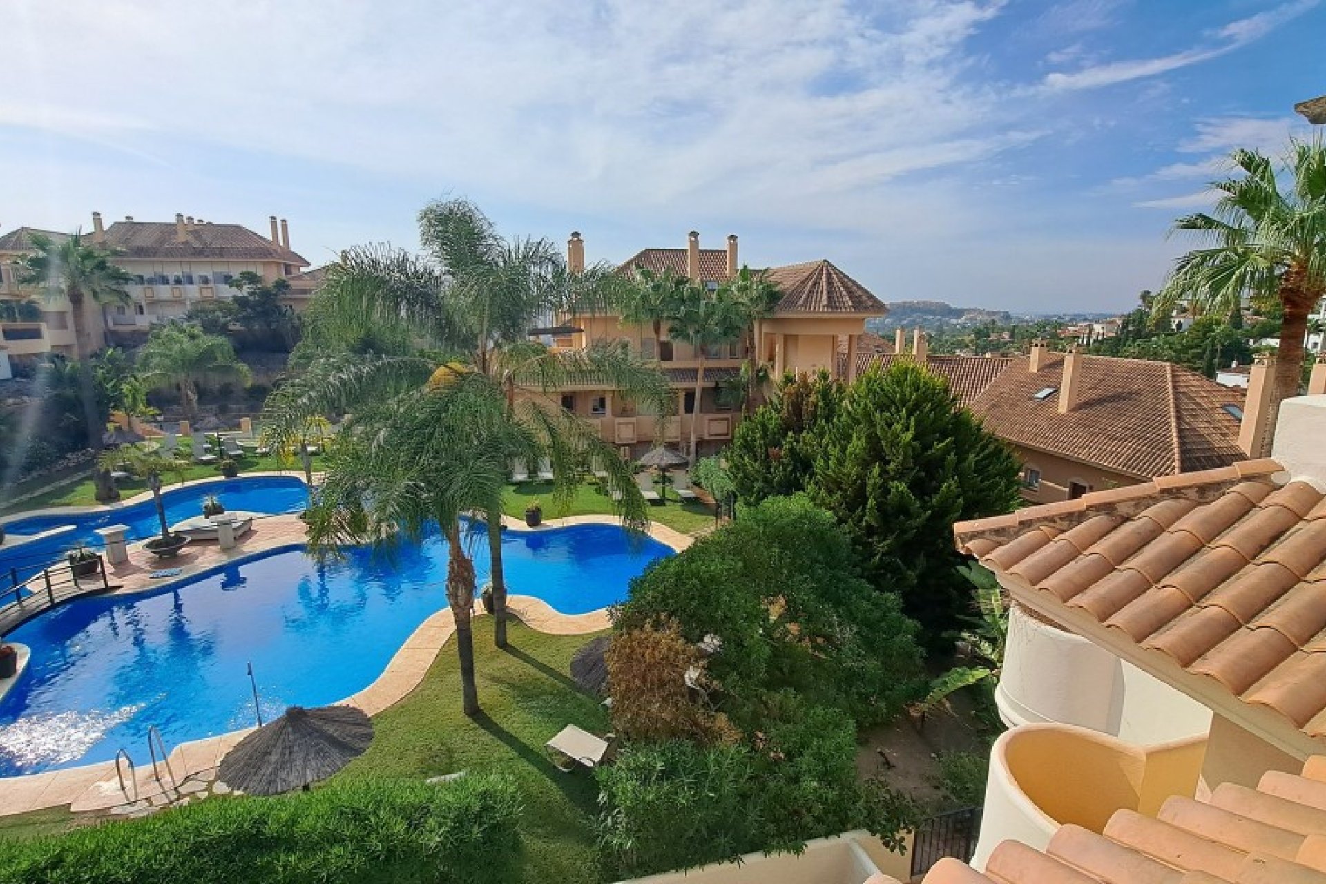 Resale - Apartment - Duplex - Marbella - Nueva Andalucia