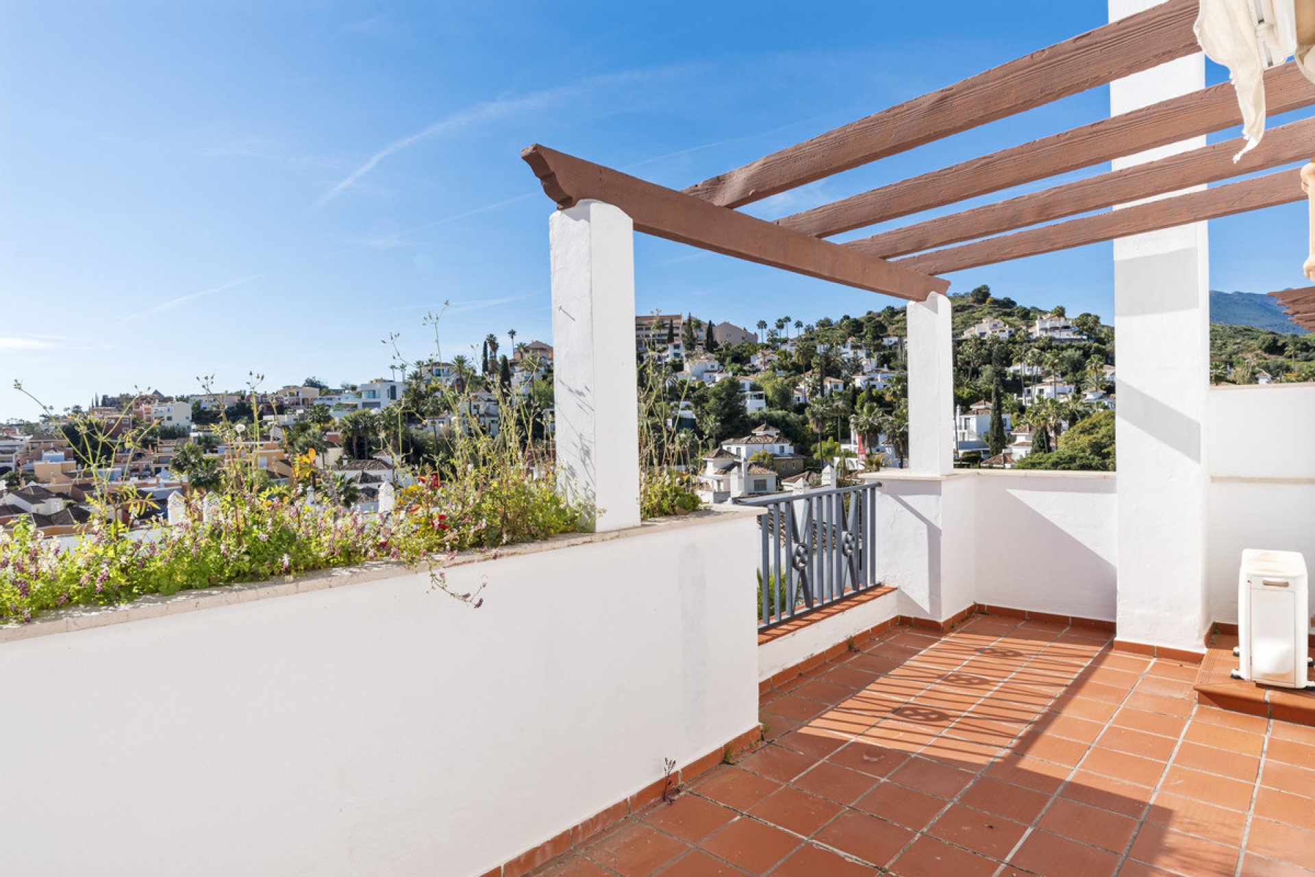 Resale - Apartment - Duplex - Marbella - Nueva Andalucia