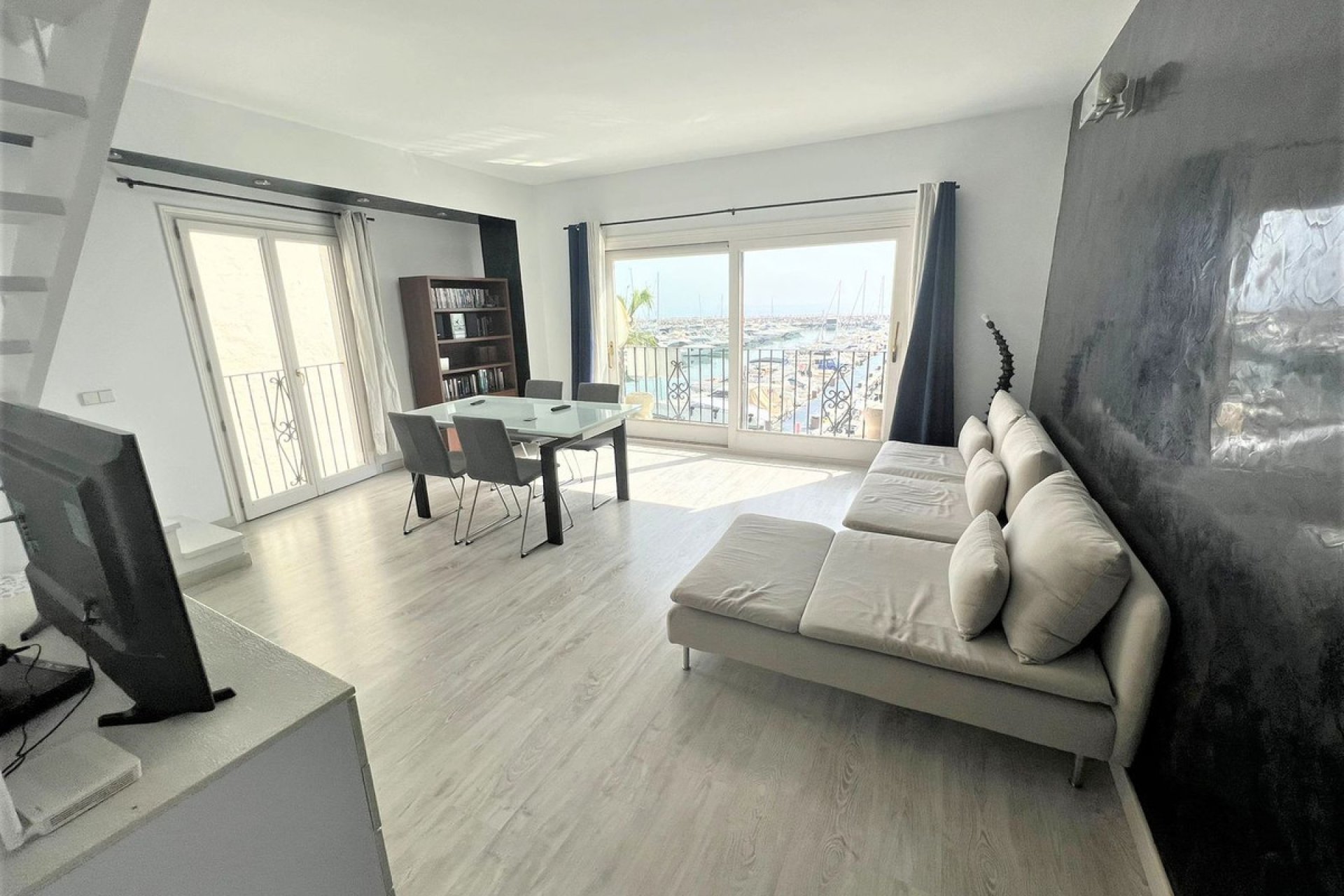 Resale - Apartment - Duplex - Marbella - Puerto Banús