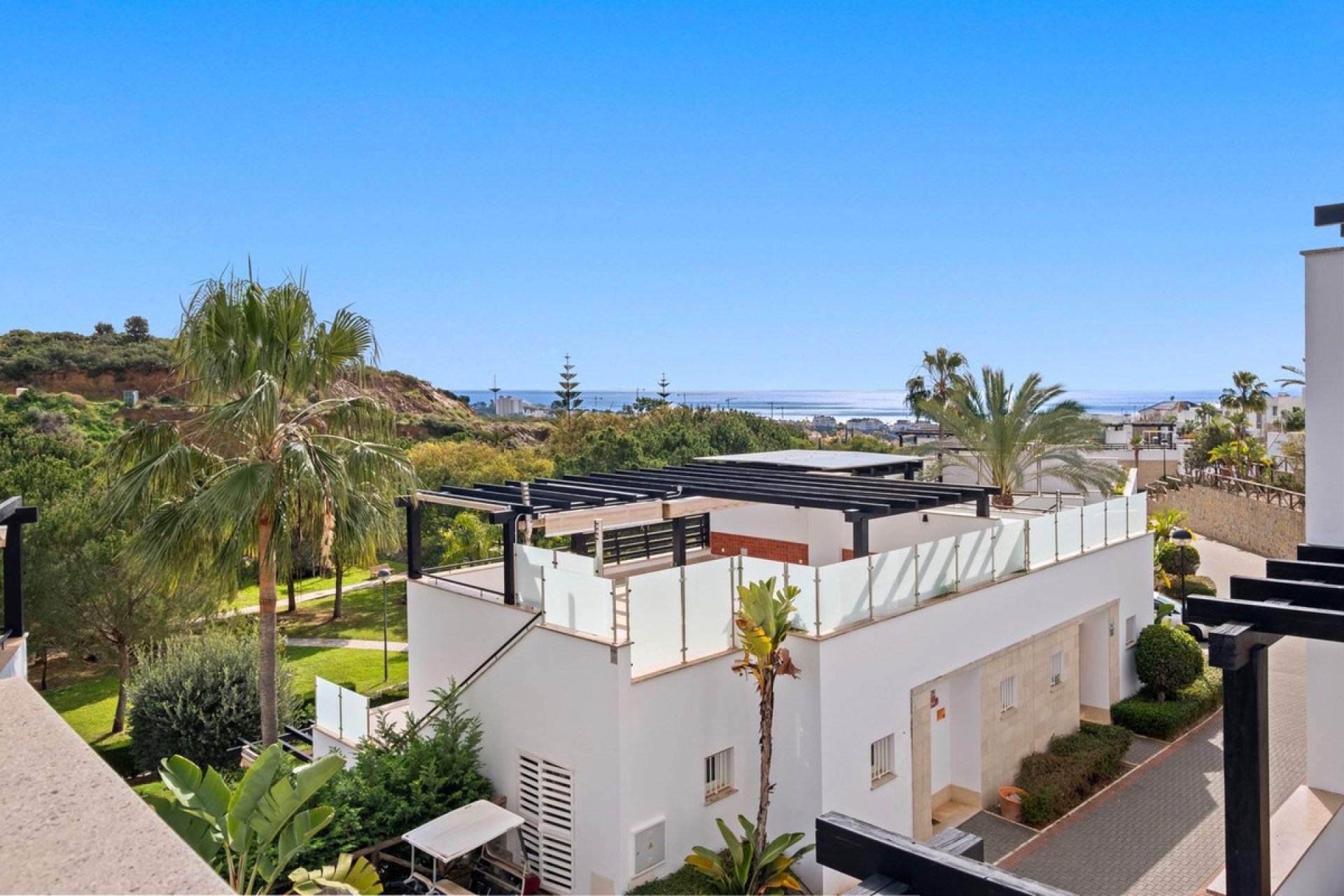 Resale - Apartment - Duplex - Marbella - Santa Clara