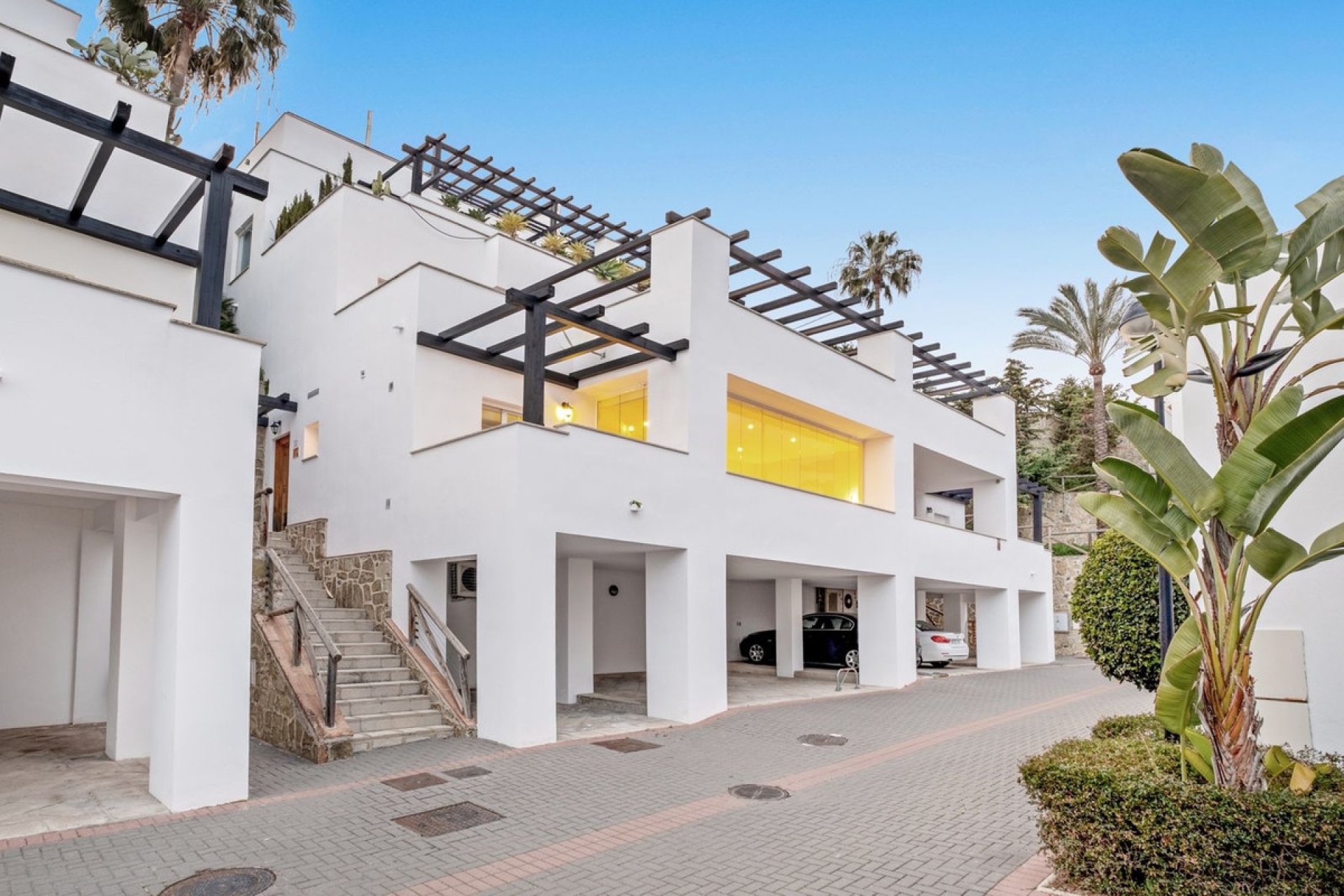 Resale - Apartment - Duplex - Marbella - Santa Clara