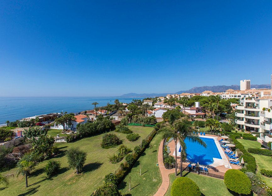 Resale - Apartment - Elviria