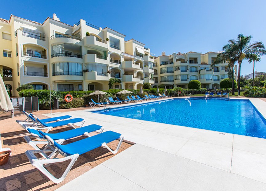 Resale - Apartment - Elviria