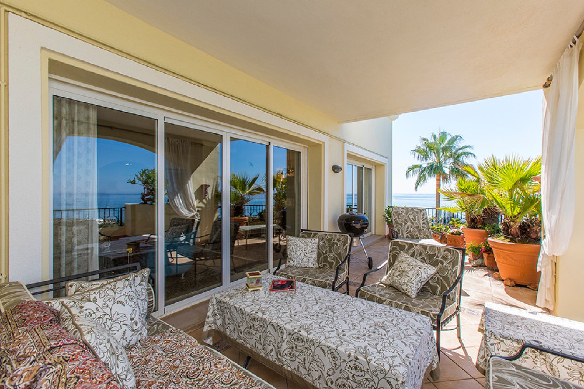 Resale - Apartment - Elviria