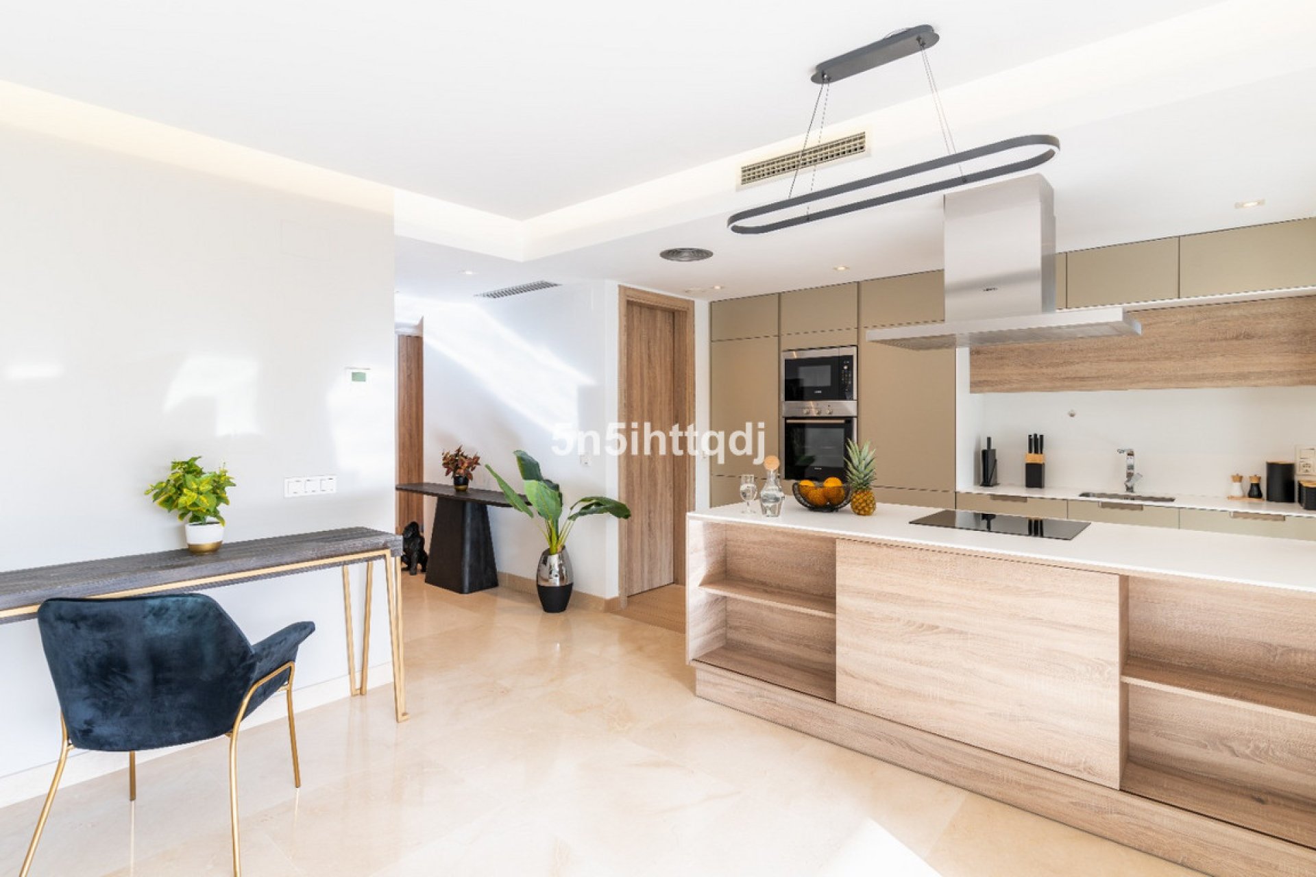 Resale - Apartment / flat - Benahavís