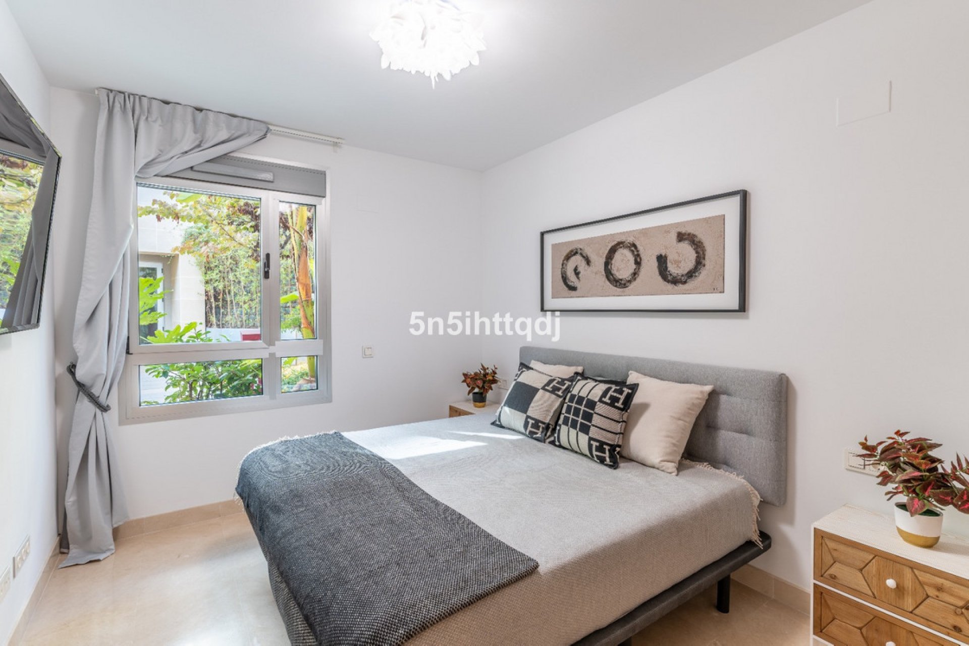 Resale - Apartment / flat - Benahavís