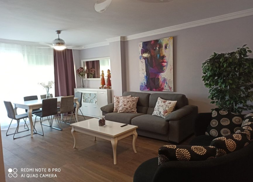 Resale - Apartment / flat - Benalmádena