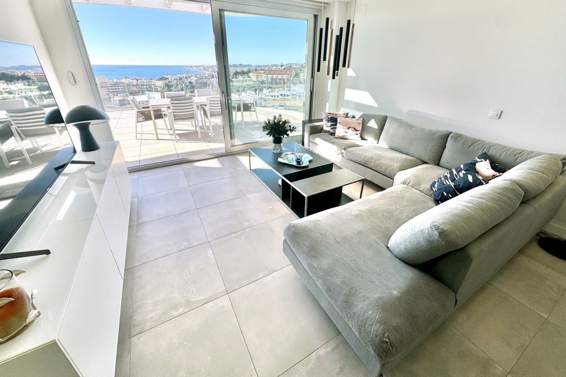 Resale - Apartment / flat - Benalmádena