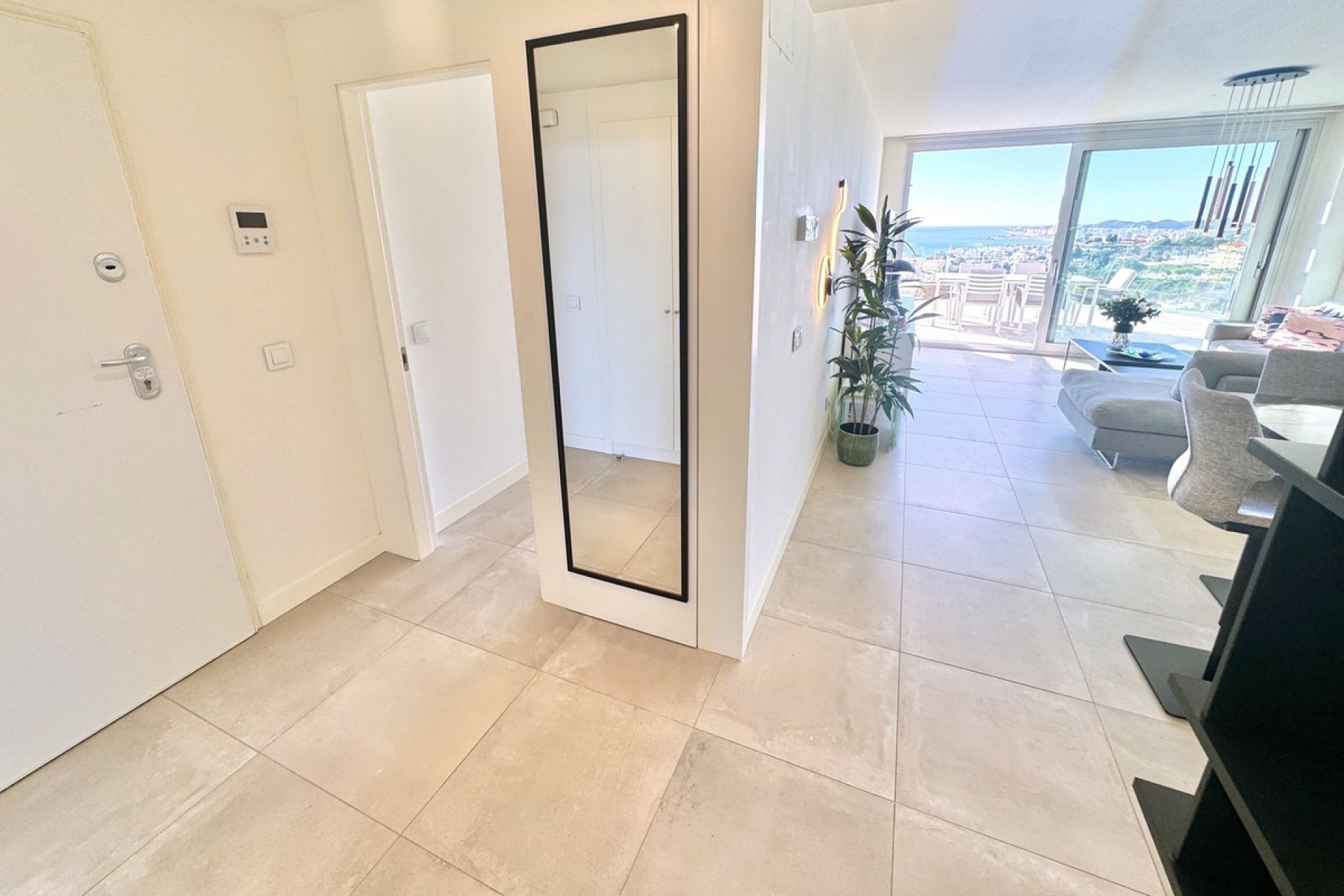 Resale - Apartment / flat - Benalmádena