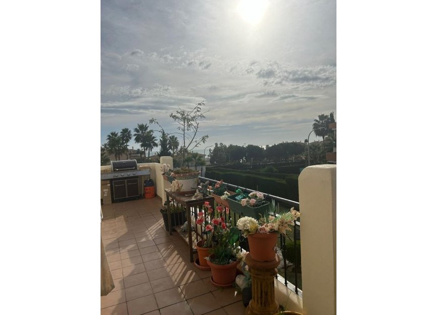 Resale - Apartment / flat - Benalmádena