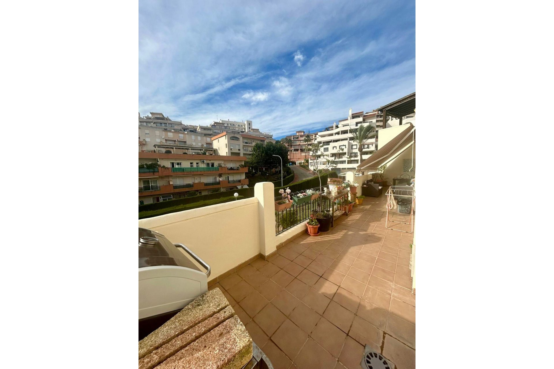 Resale - Apartment / flat - Benalmádena