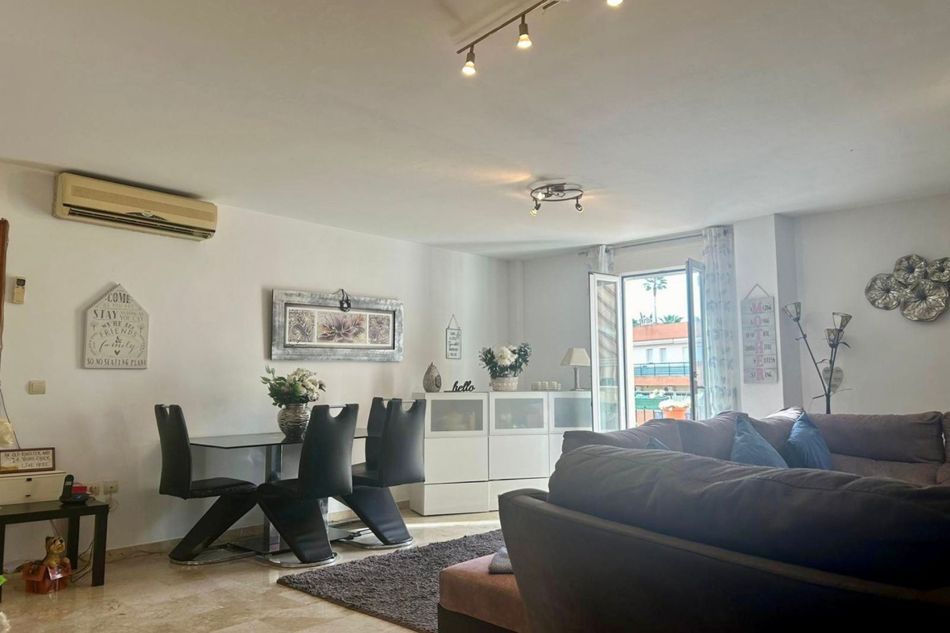 Resale - Apartment / flat - Benalmádena