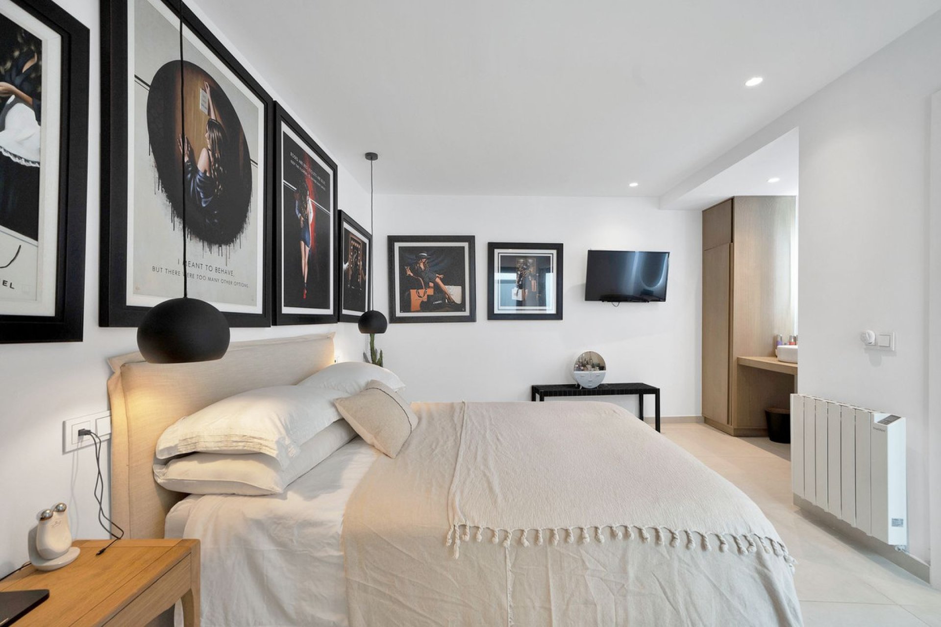 Resale - Apartment / flat - Estepona