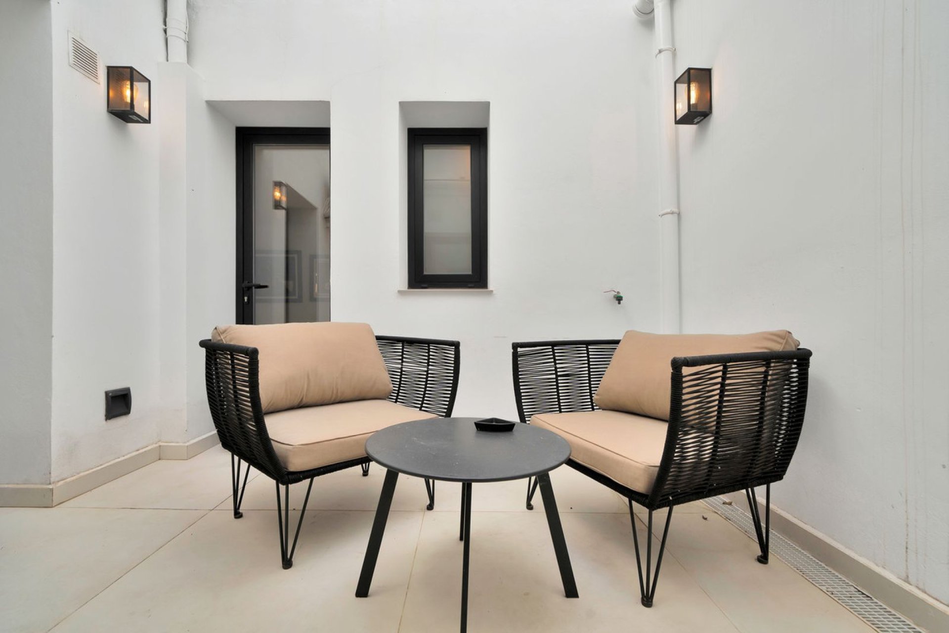 Resale - Apartment / flat - Estepona