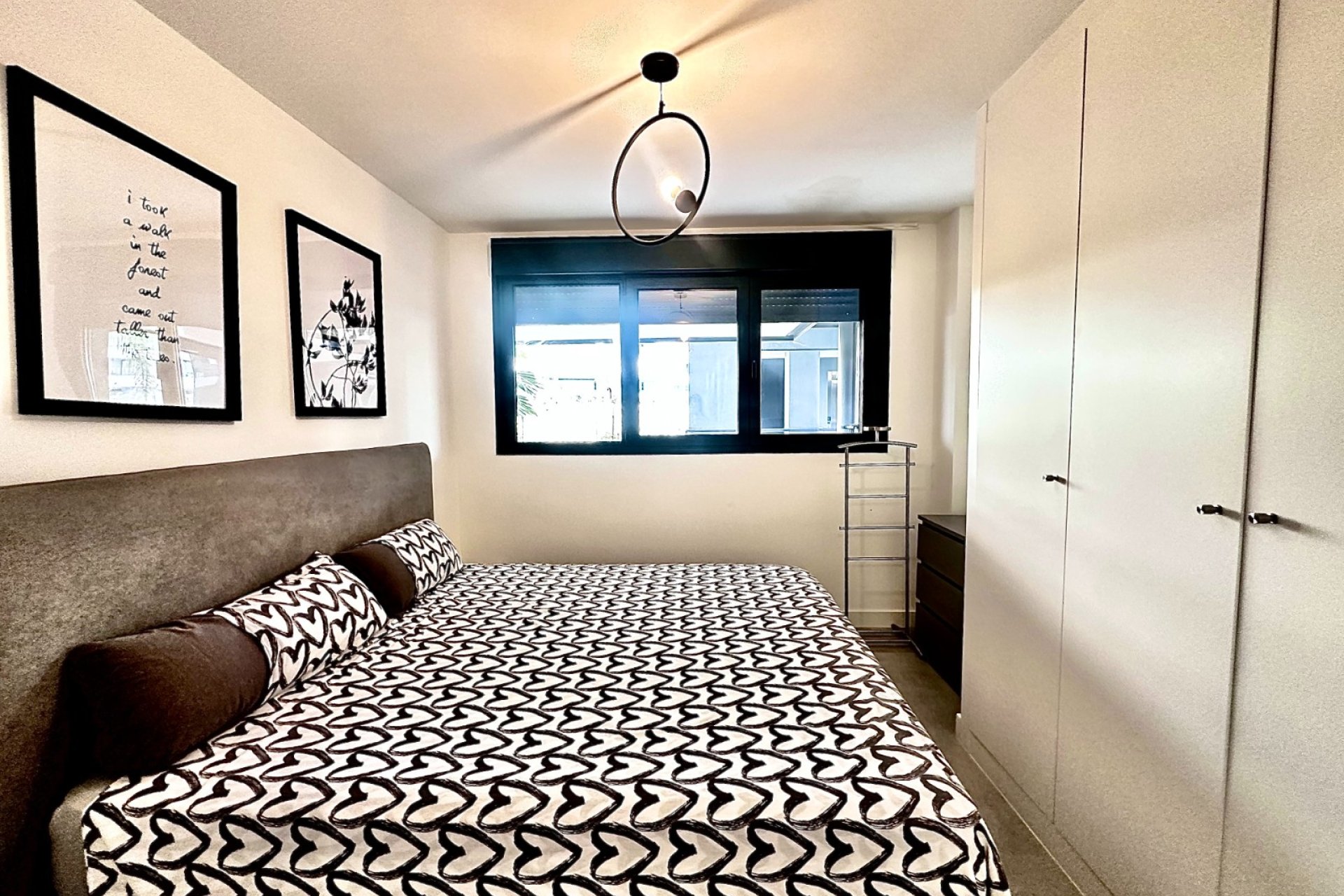 Resale - Apartment / flat - Estepona