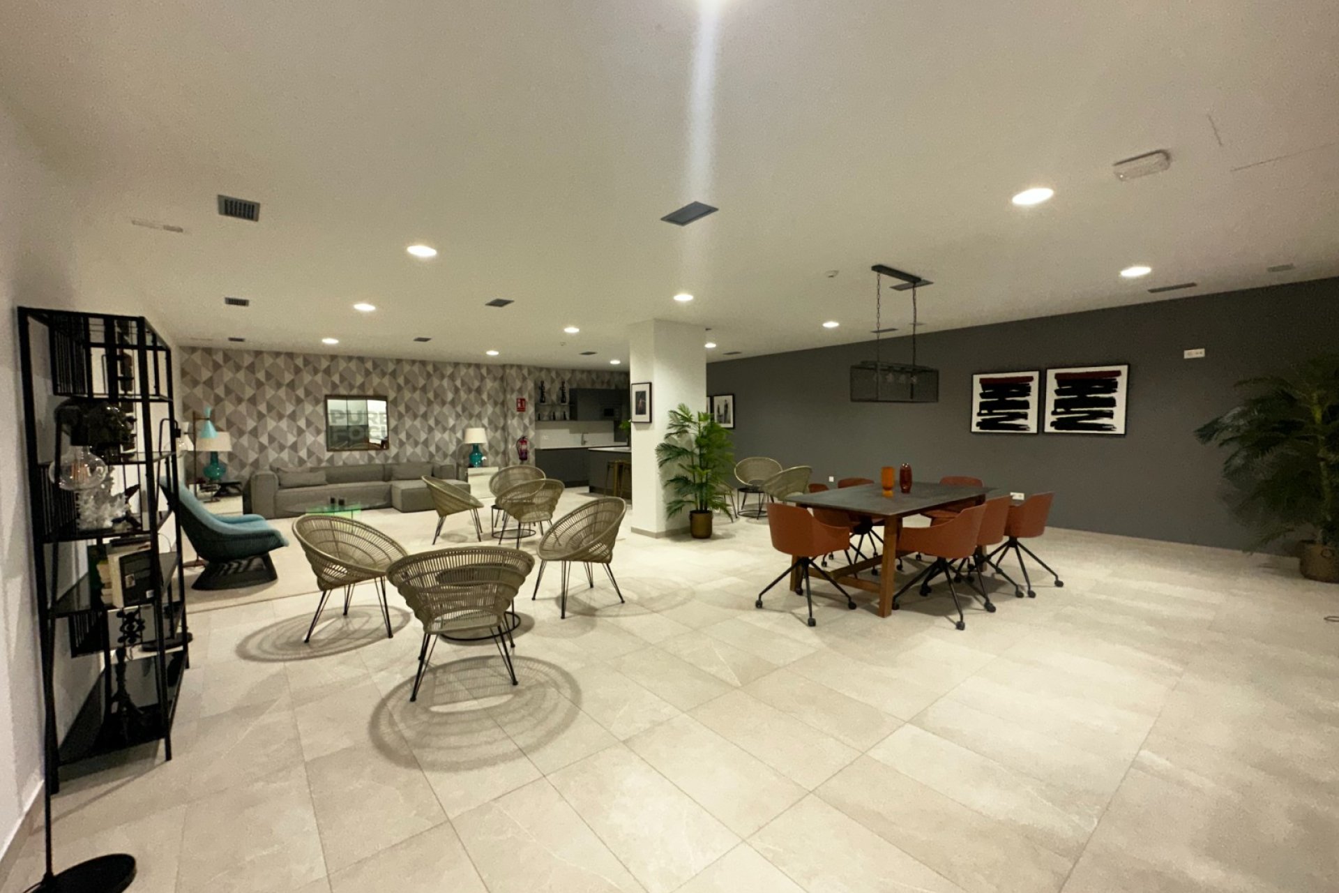 Resale - Apartment / flat - Estepona