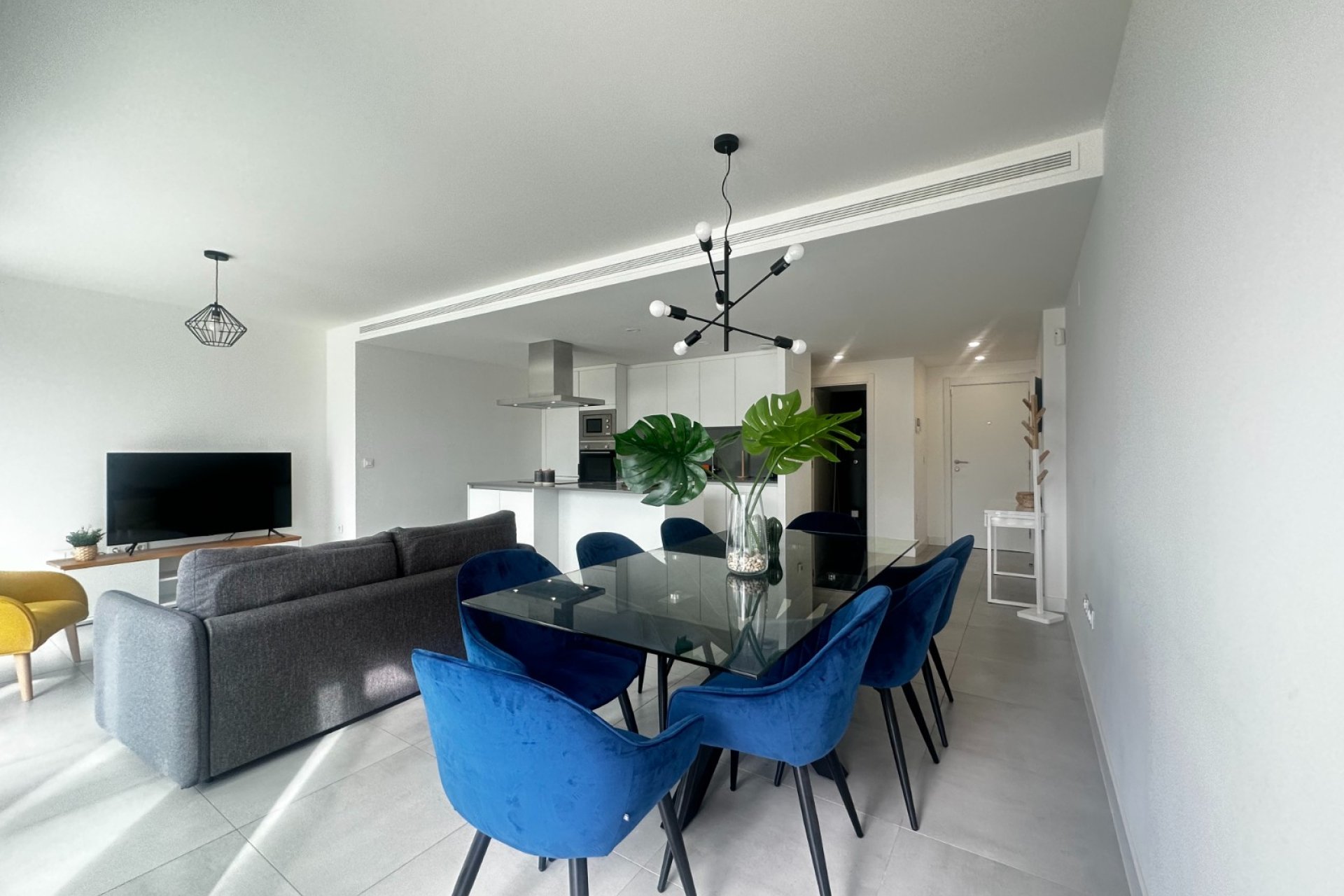 Resale - Apartment / flat - Estepona