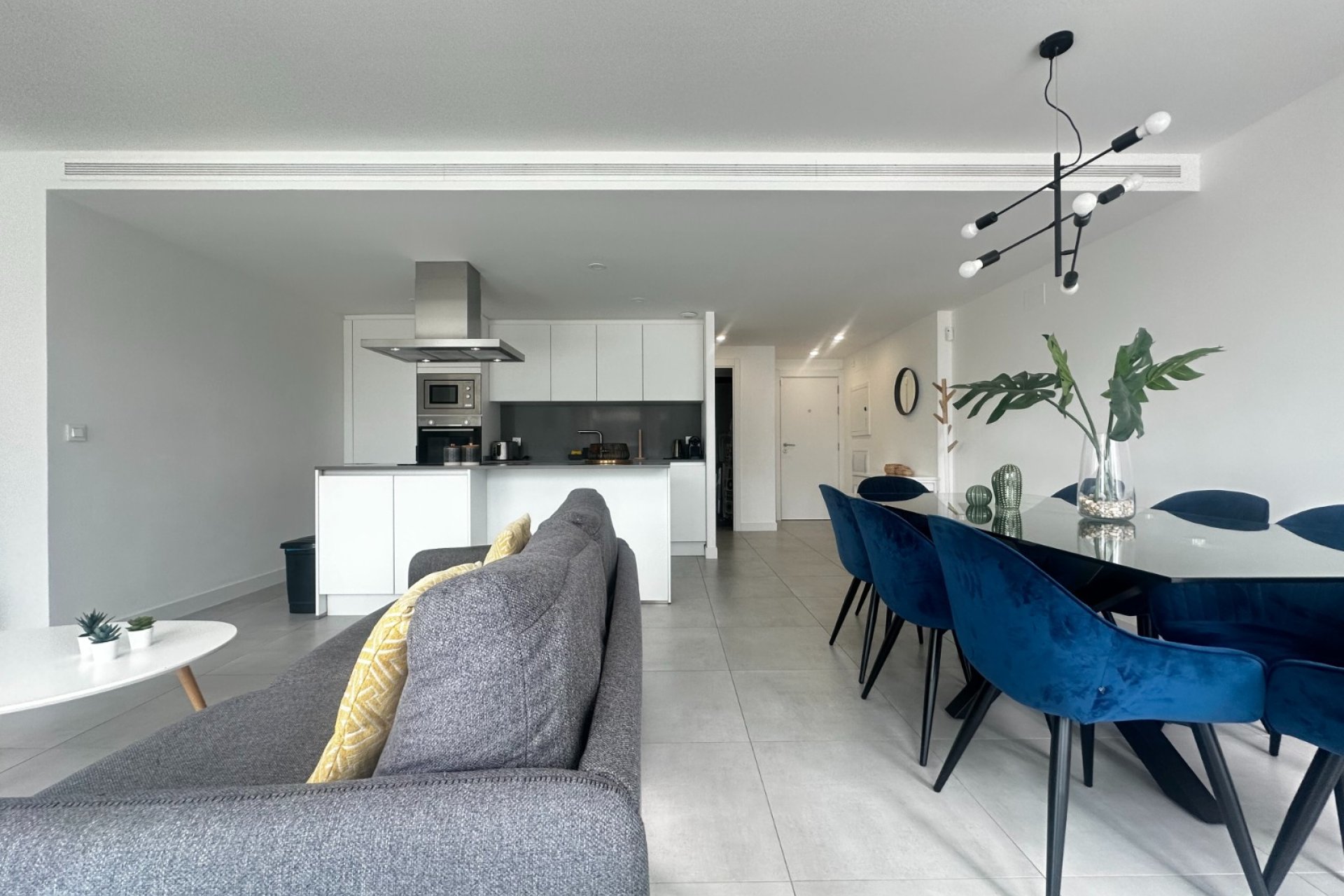 Resale - Apartment / flat - Estepona