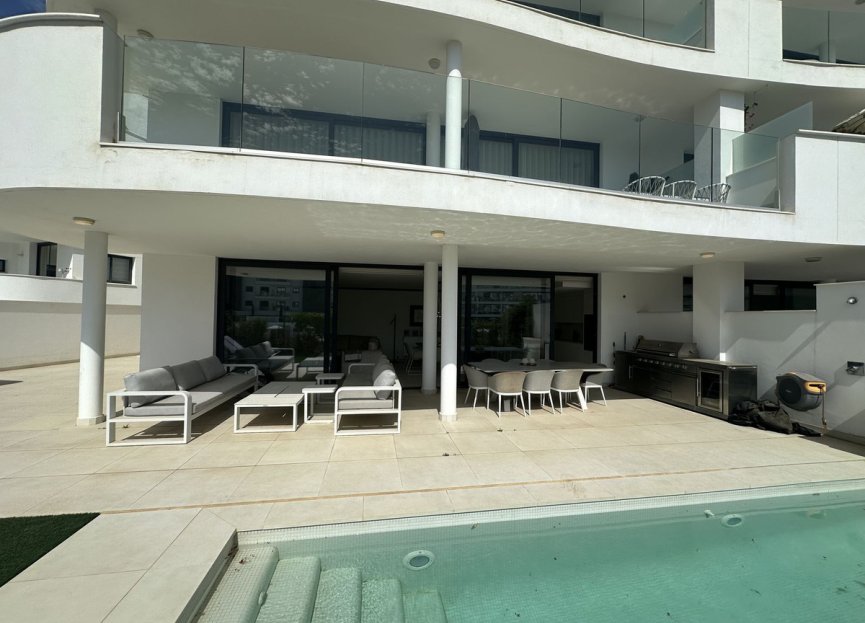 Resale - Apartment / flat - Fuengirola