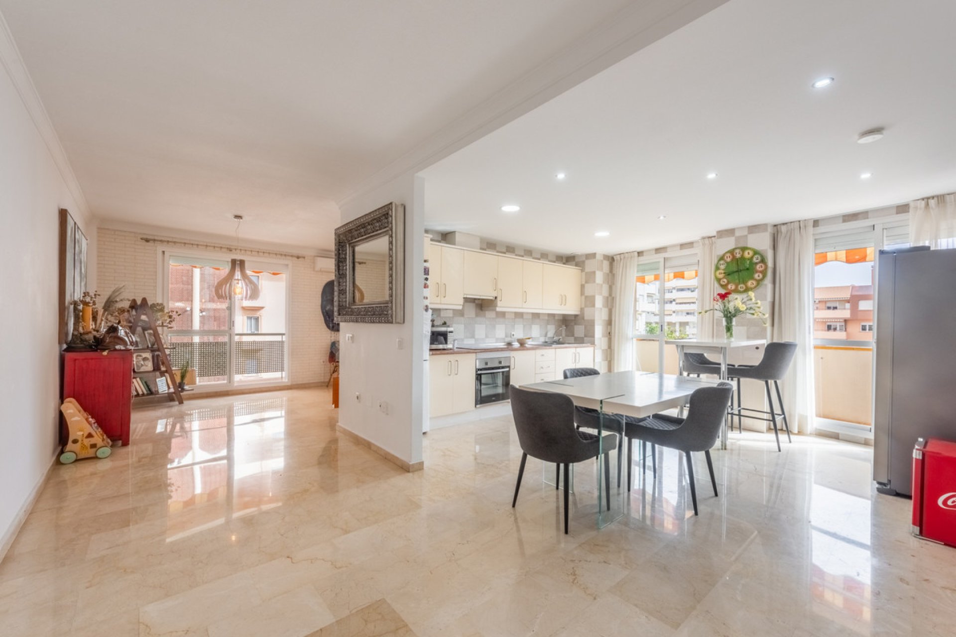 Resale - Apartment / flat - Fuengirola