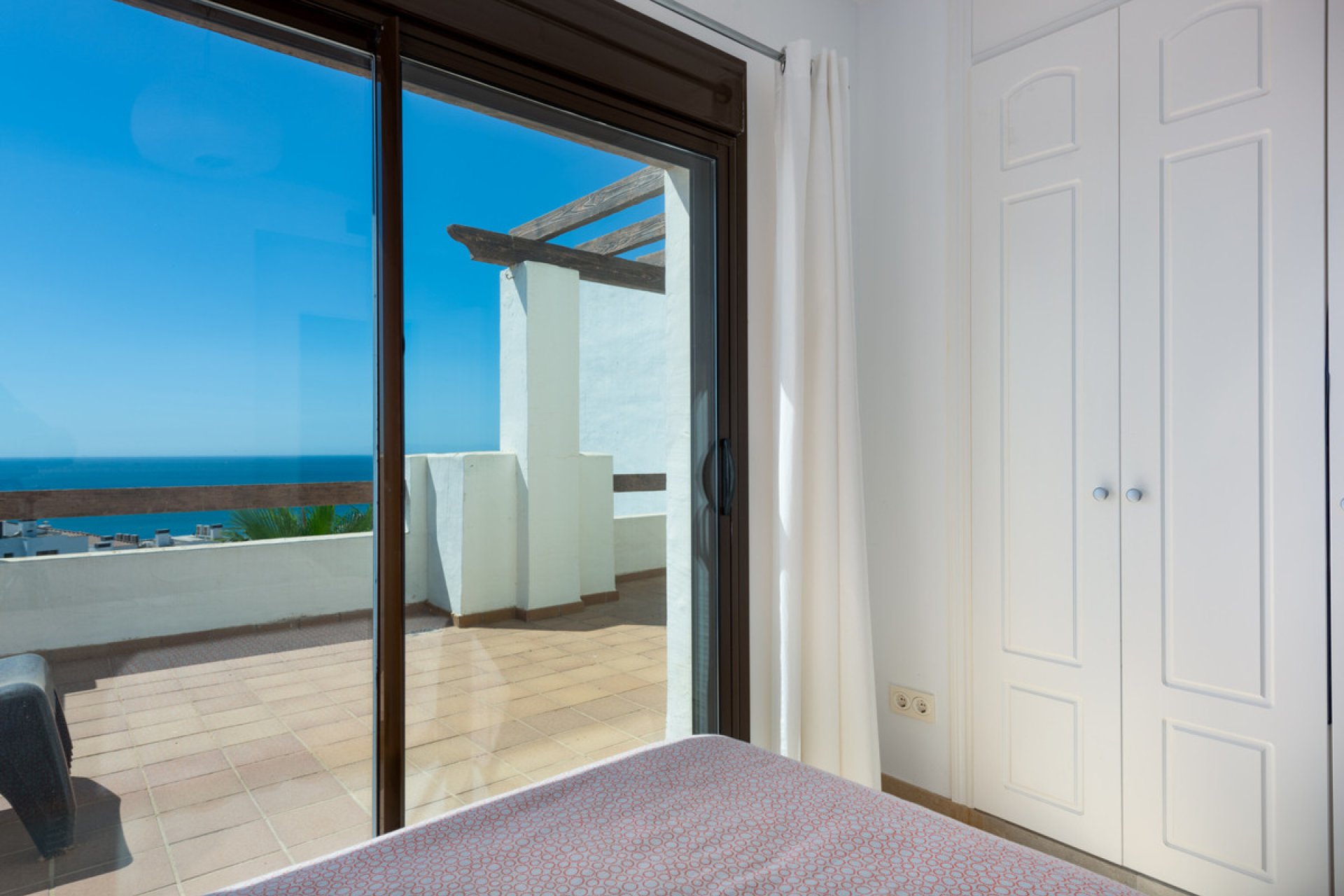 Resale - Apartment / flat - La Alcaidesa