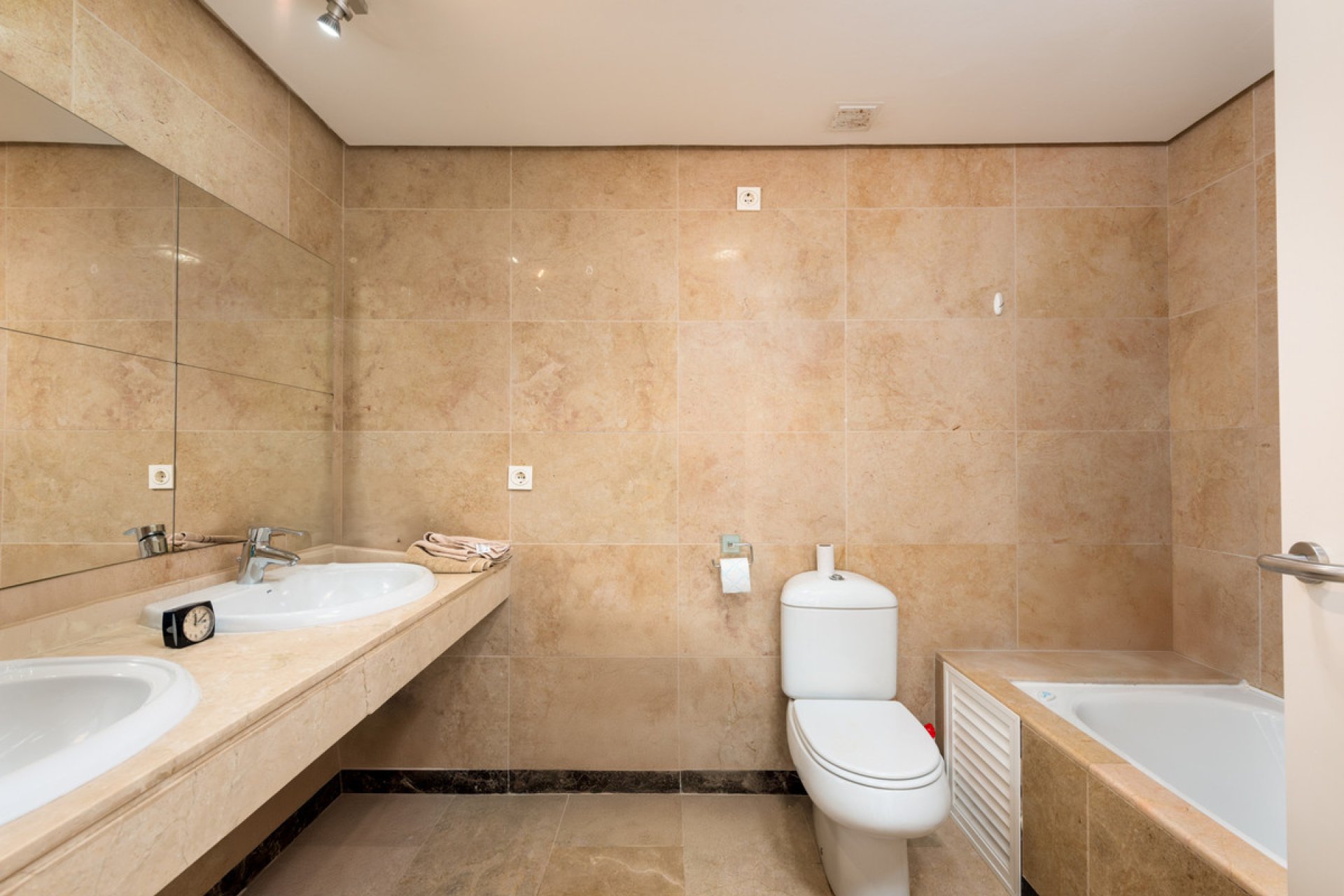 Resale - Apartment / flat - La Alcaidesa