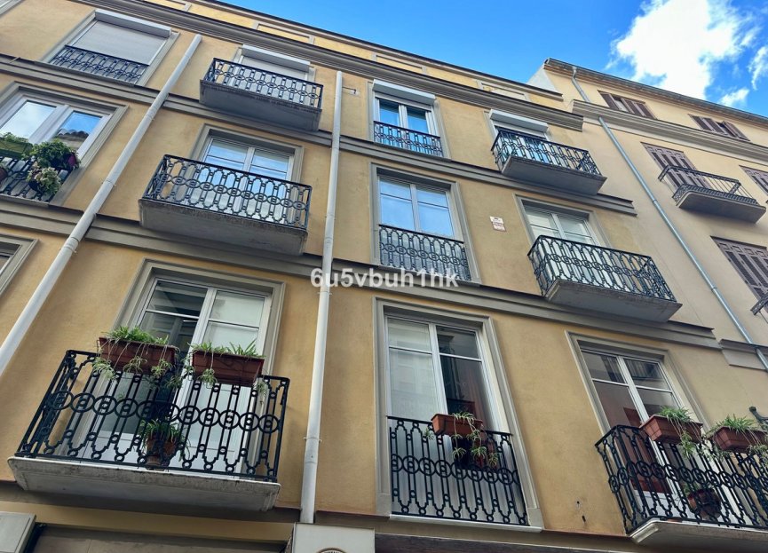 Resale - Apartment / flat - Málaga