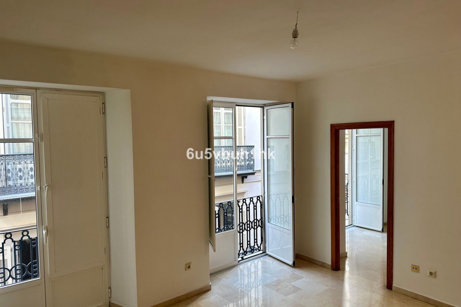 Resale - Apartment / flat - Málaga