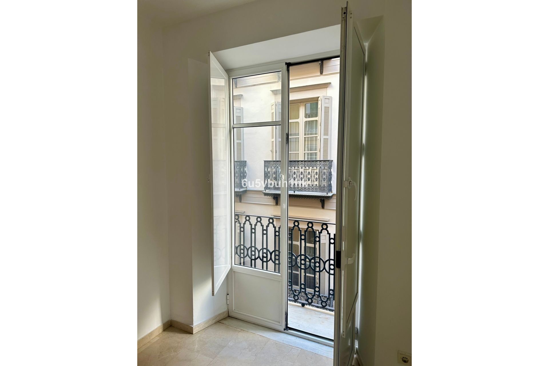 Resale - Apartment / flat - Málaga