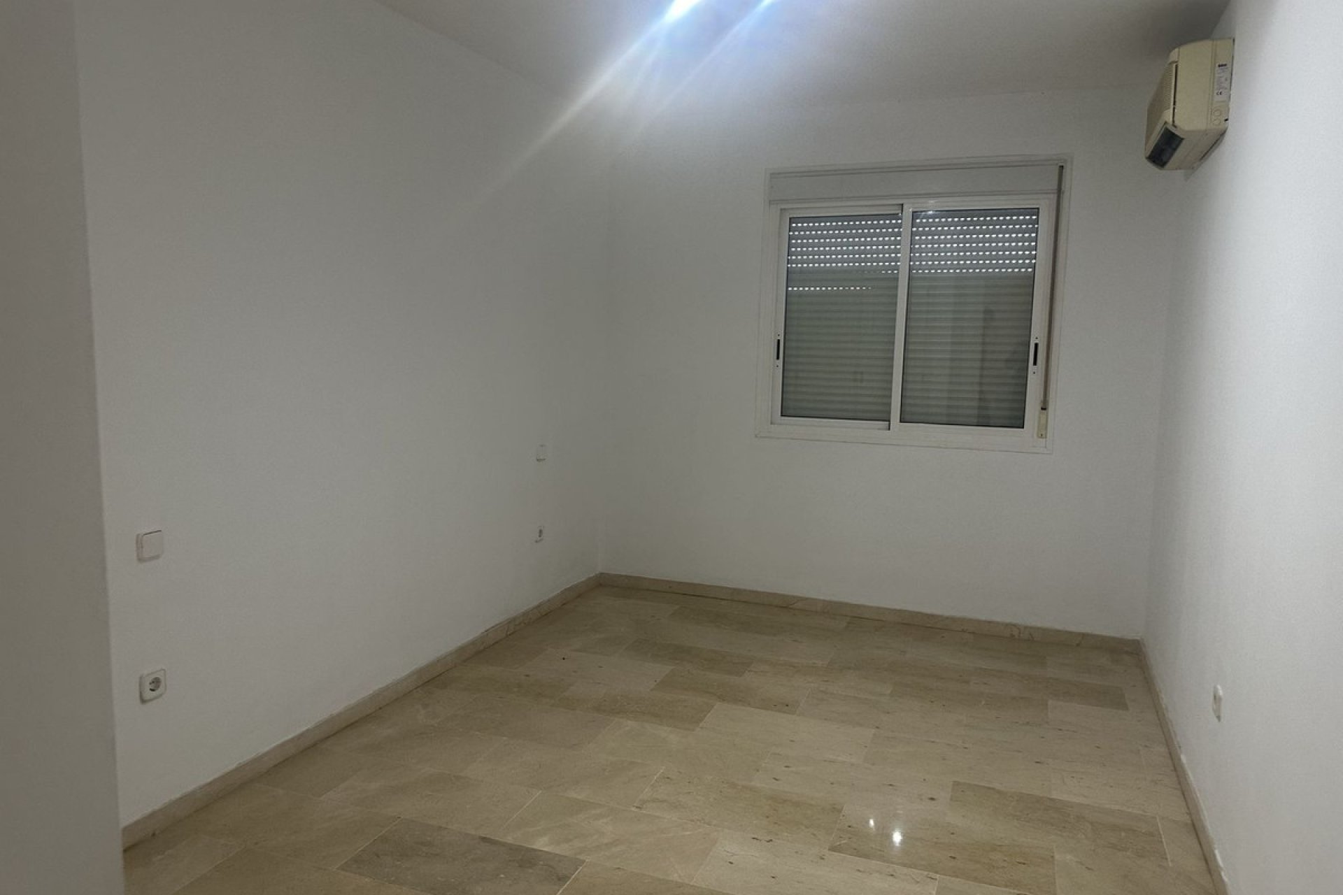 Resale - Apartment / flat - Nueva Andalucía - Nueva Andalucia