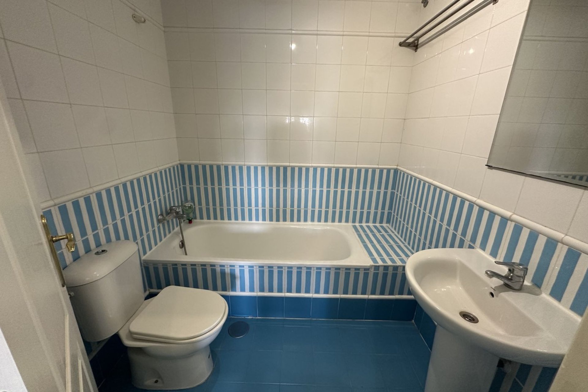 Resale - Apartment / flat - Nueva Andalucía - Nueva Andalucia