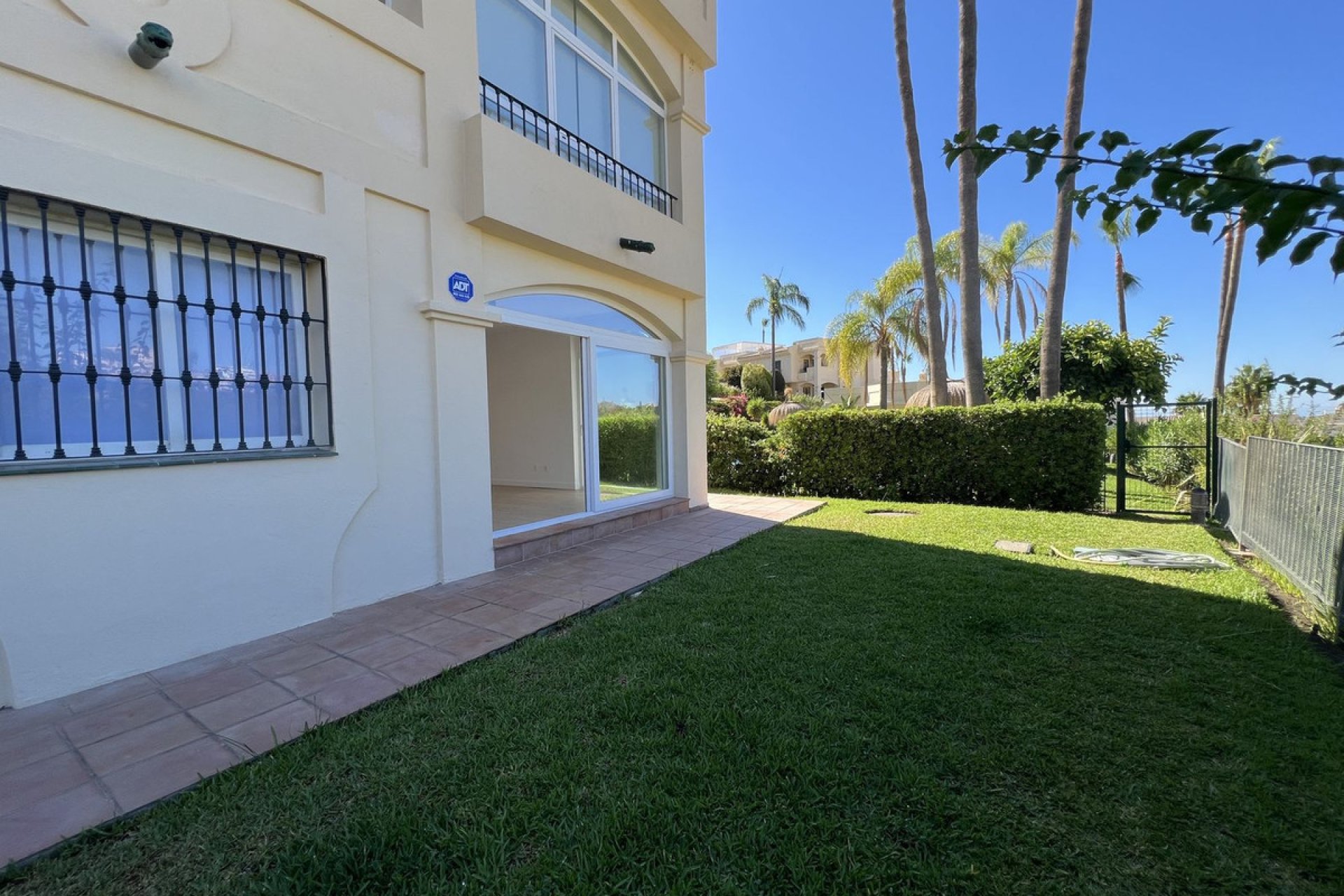 Resale - Apartment - Ground Floor Apartment - Benahavís - La Quinta