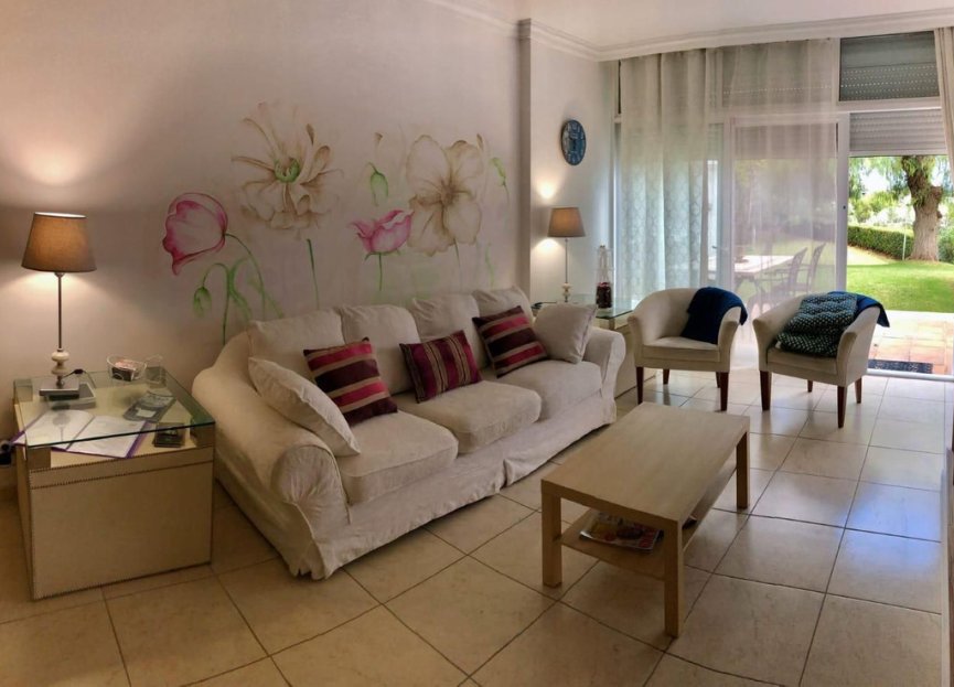 Resale - Apartment - Ground Floor Apartment - Benahavís - La Quinta