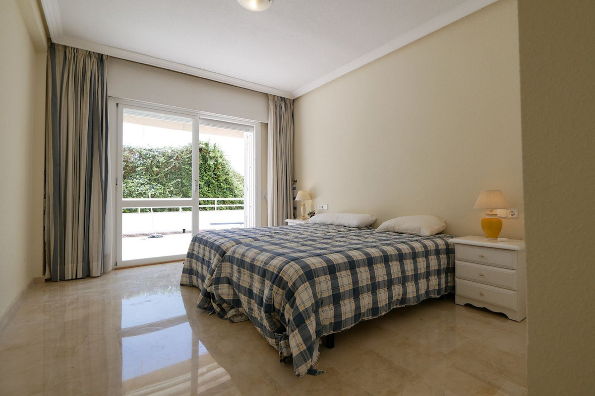 Resale - Apartment - Ground Floor Apartment - Benalmádena - Torrequebrada