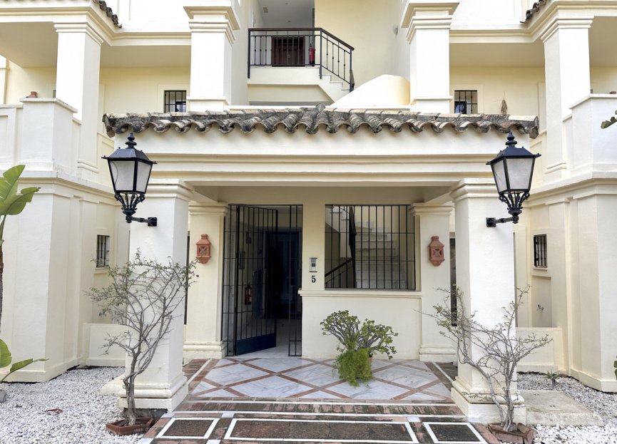 Resale - Apartment - Ground Floor Apartment - Casares - Casares Centro