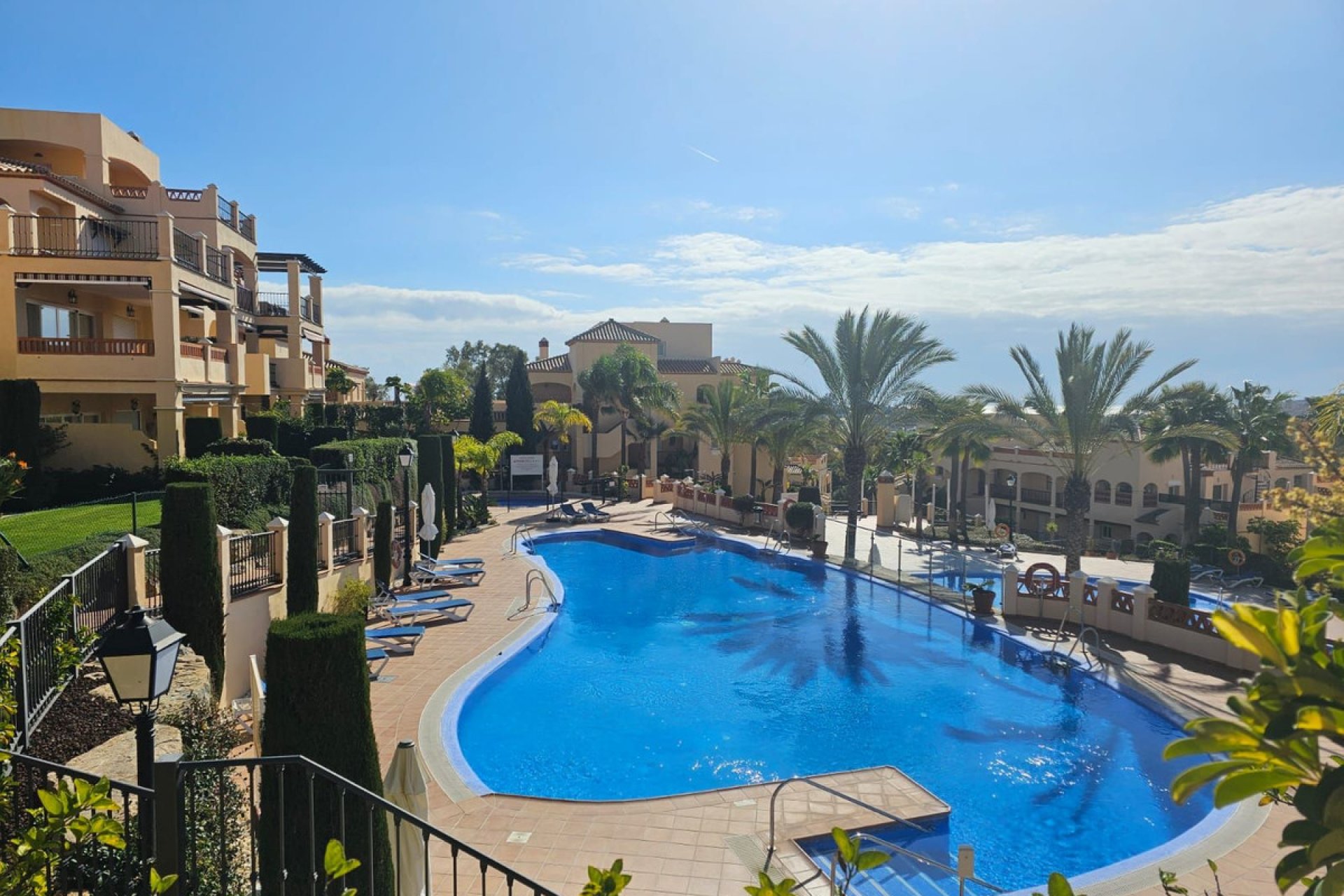 Resale - Apartment - Ground Floor Apartment - Estepona - Atalaya